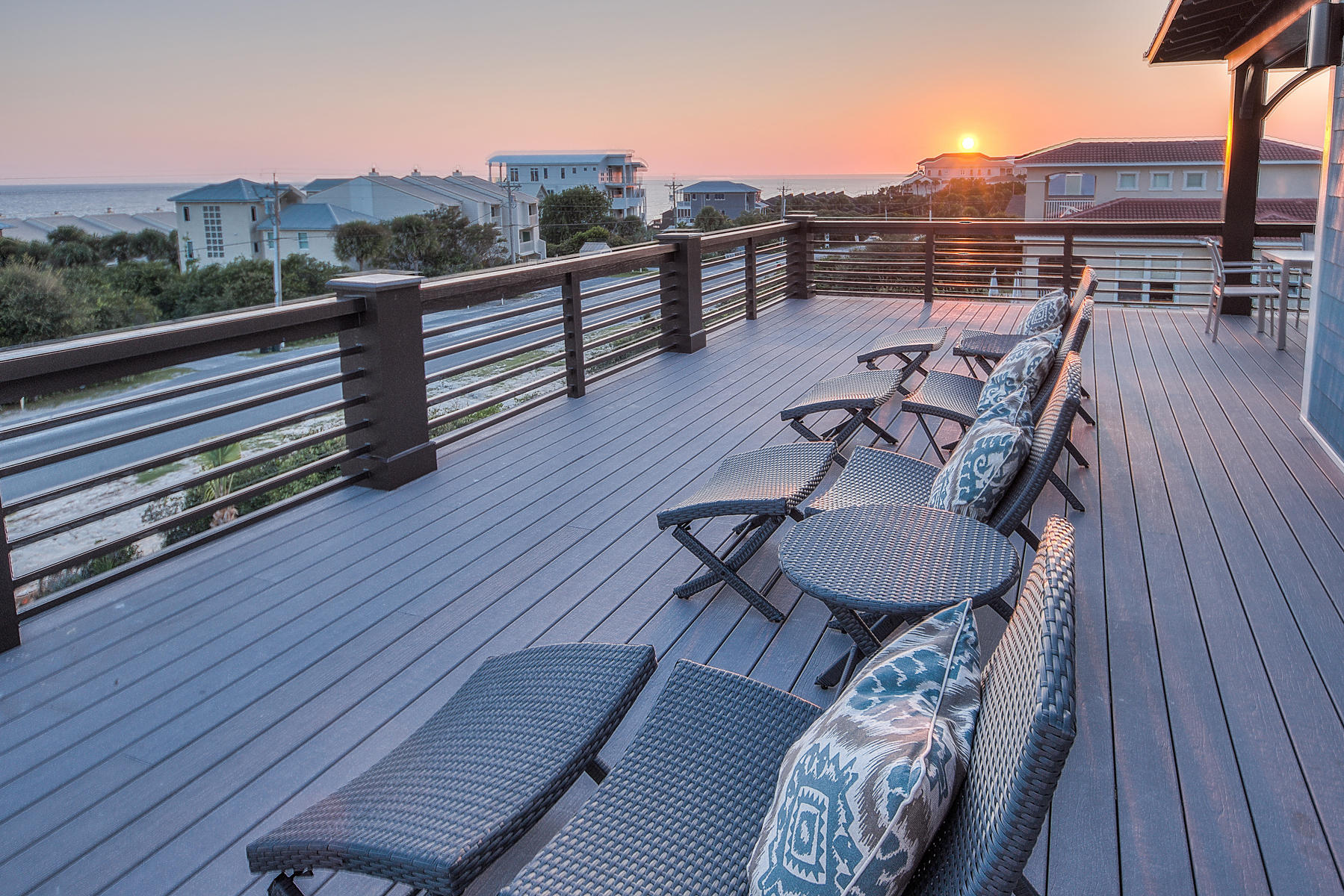 PELICAN POINTE AT CAMP CREEK - Residential