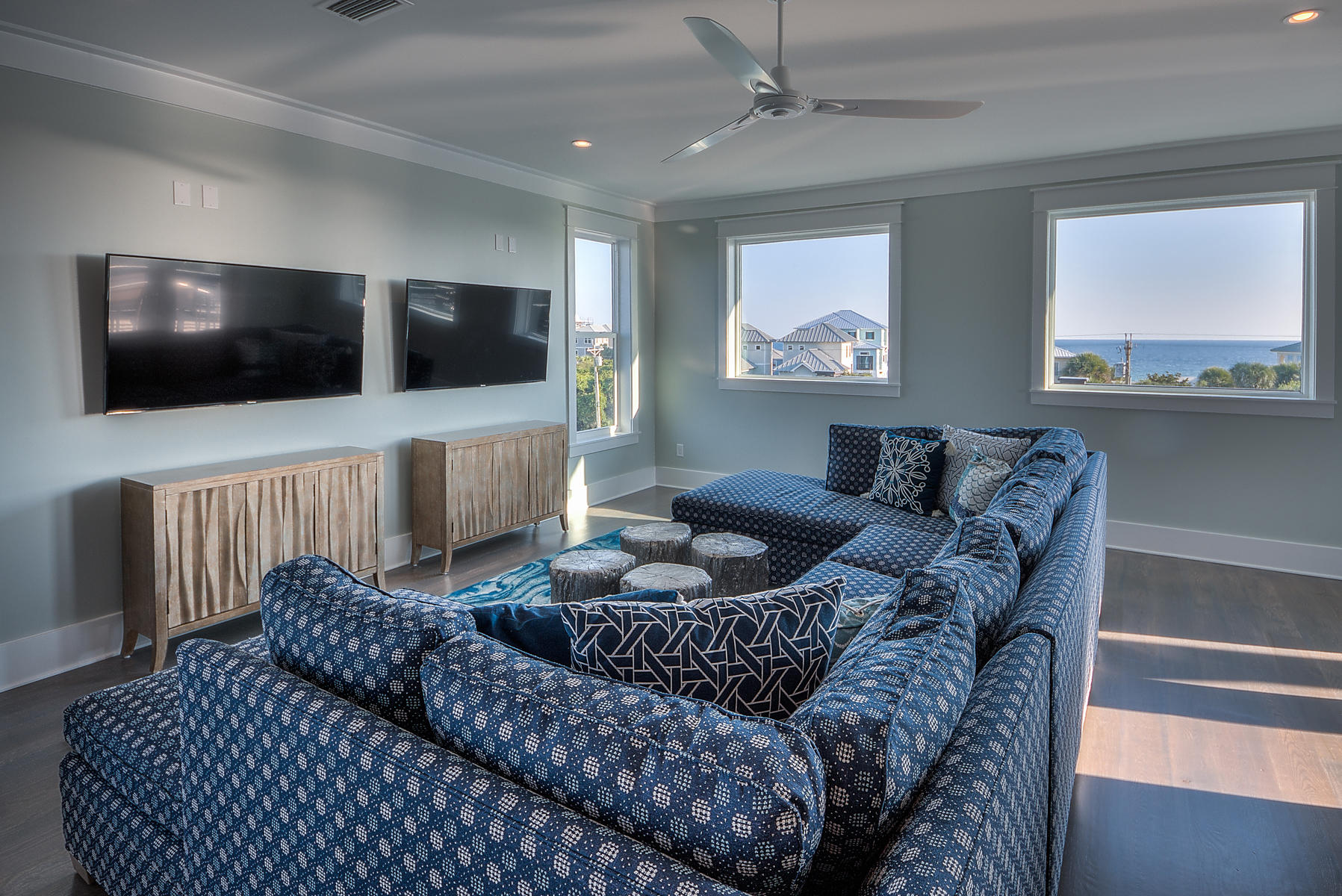 PELICAN POINTE AT CAMP CREEK - Residential