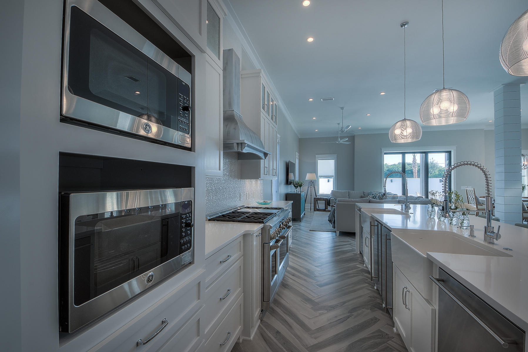 PELICAN POINTE AT CAMP CREEK - Residential