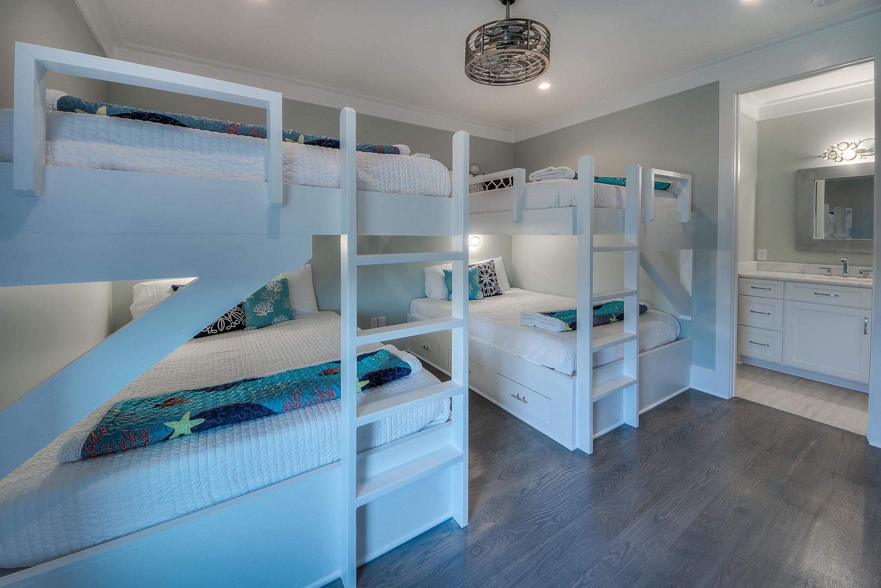 PELICAN POINTE AT CAMP CREEK - Residential