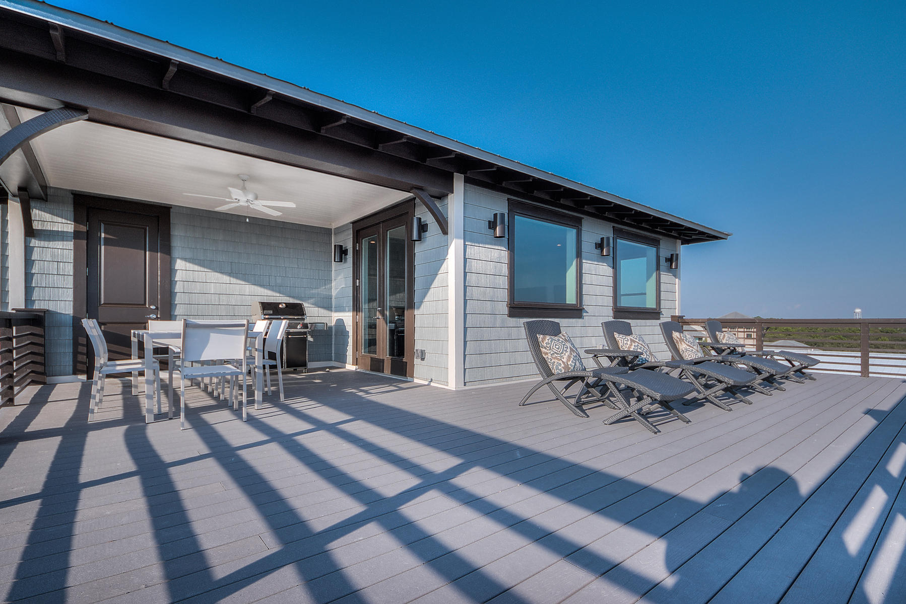 PELICAN POINTE AT CAMP CREEK - Residential