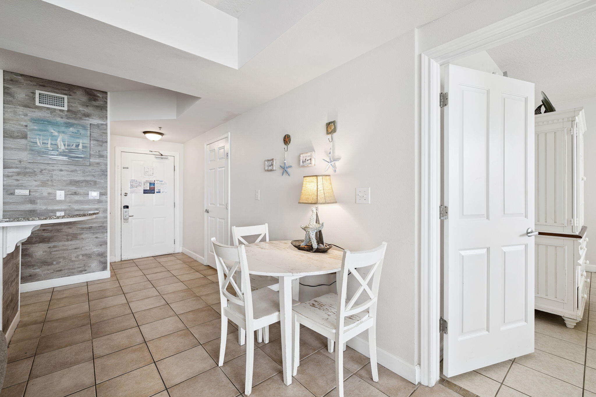 SHORES OF PANAMA - Residential