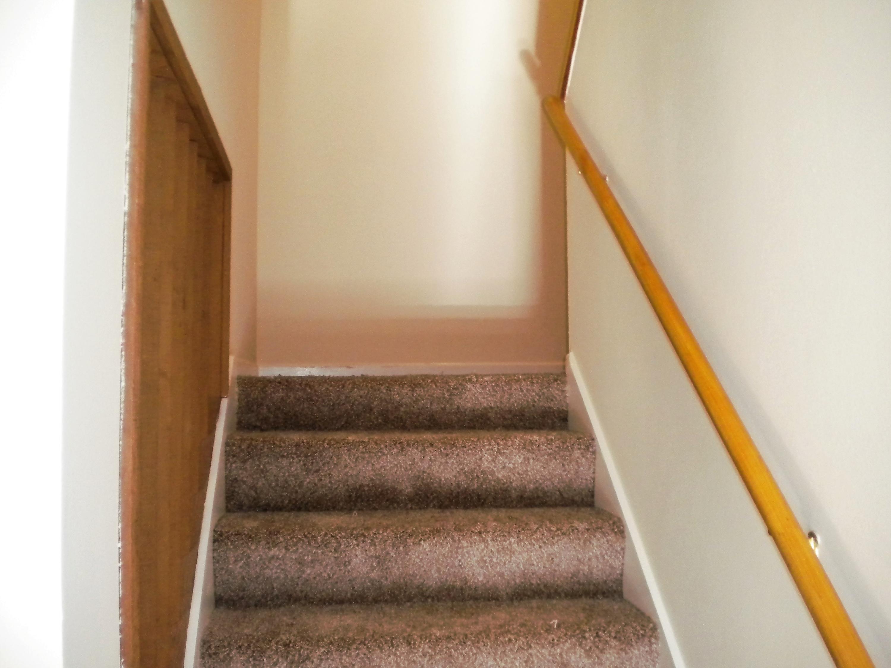 PINE RIDGE TRACE RE/SUB - Residential Lease