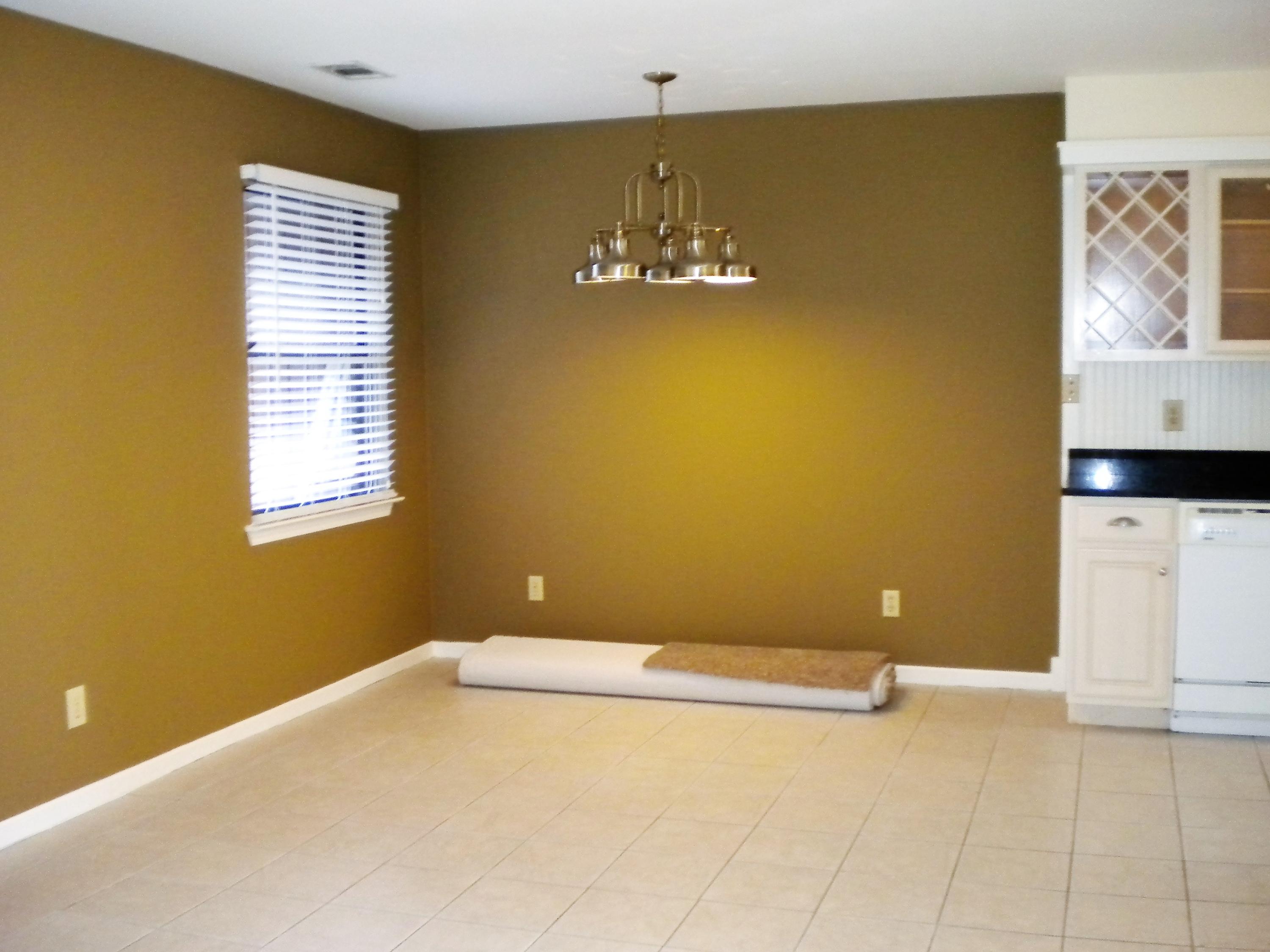 PINE RIDGE TRACE RE/SUB - Residential Lease