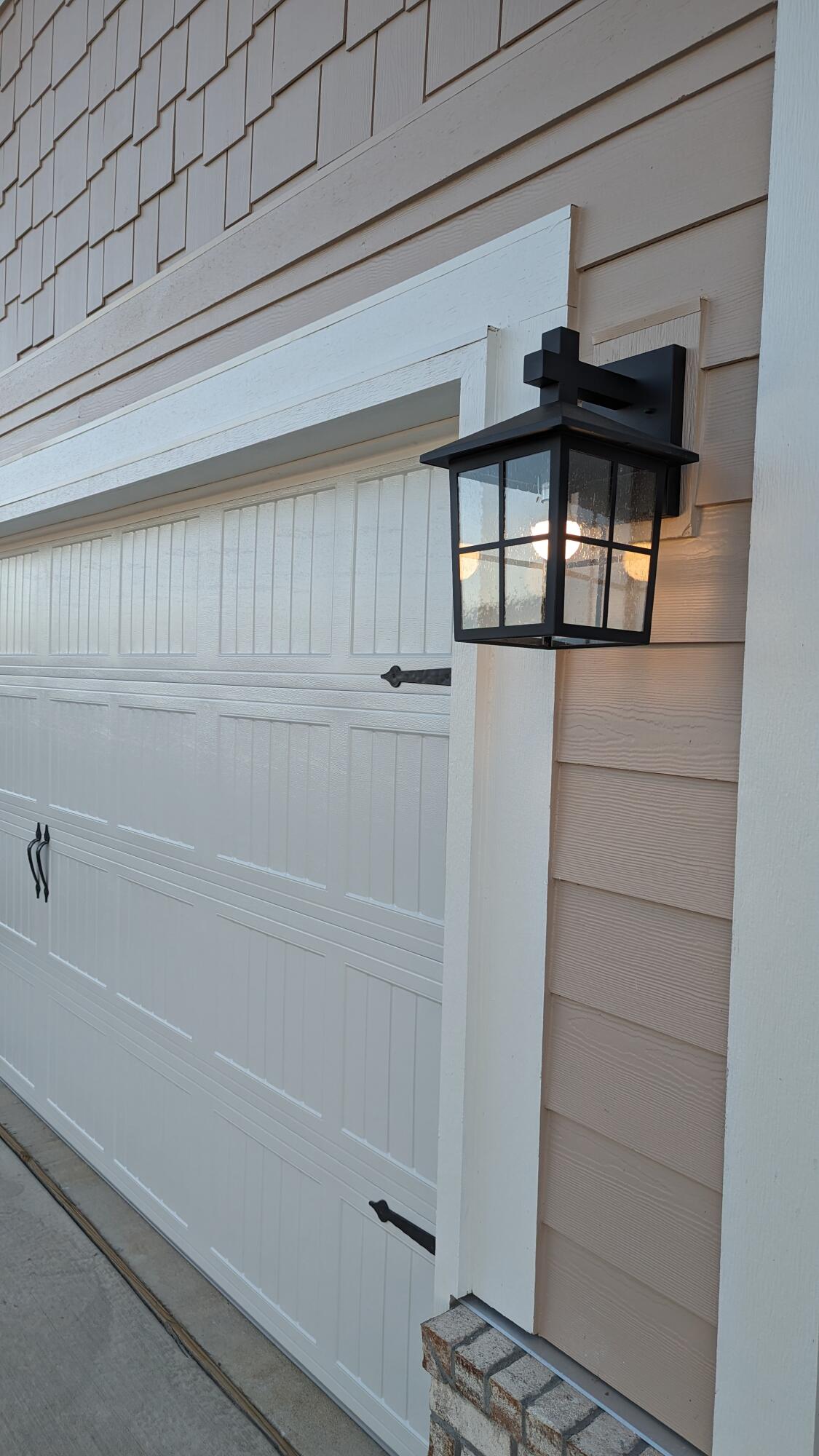 THE BLUFFS AT LAFAYETTE - Residential