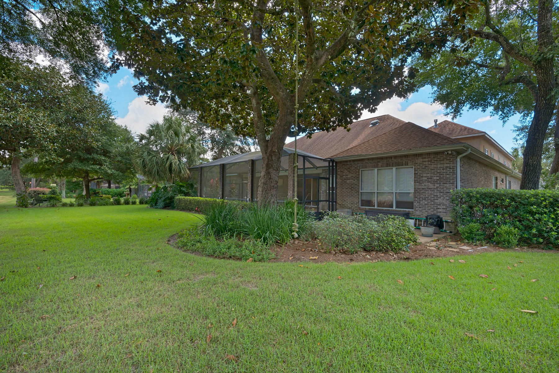 MAGNOLIA POINT AT THE PRESERVE - Residential