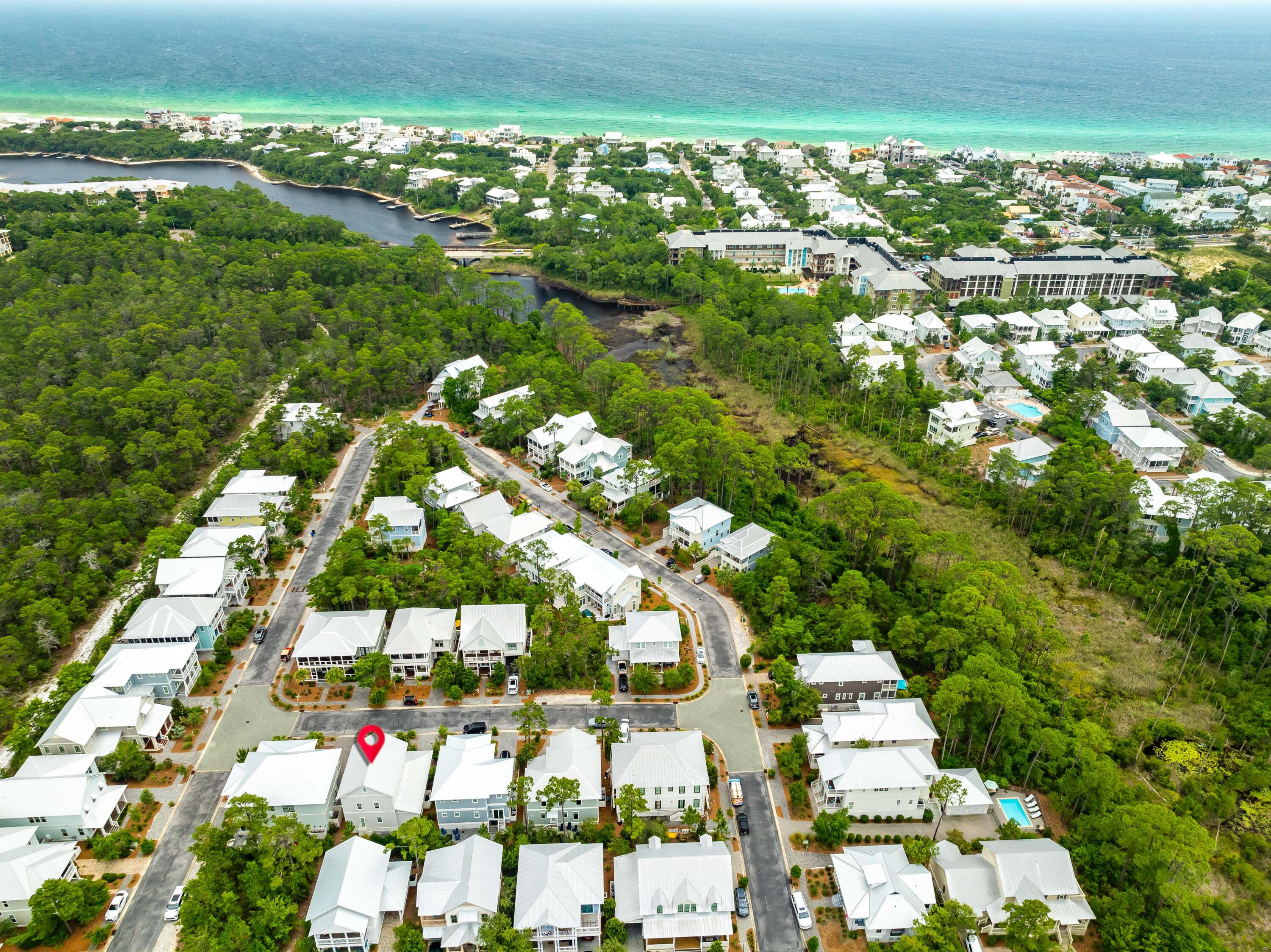 LAKESIDE AT BLUE MOUNTAIN BEACH - Residential