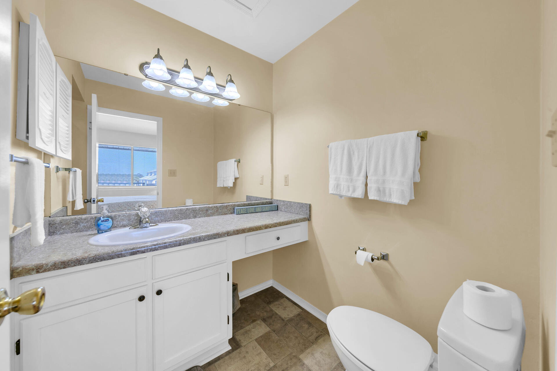 SANDPRINTS CONDO - Residential