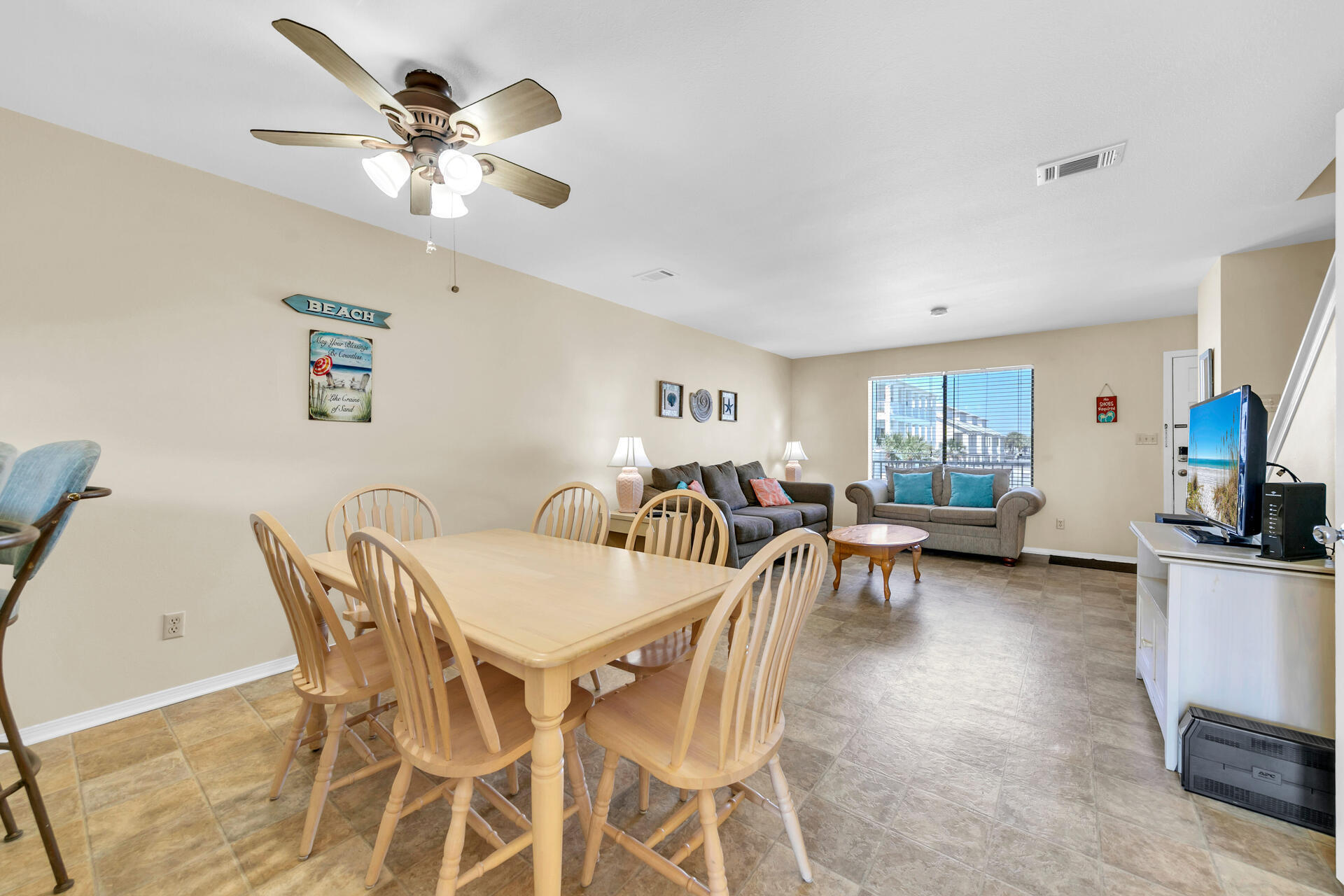 SANDPRINTS CONDO - Residential