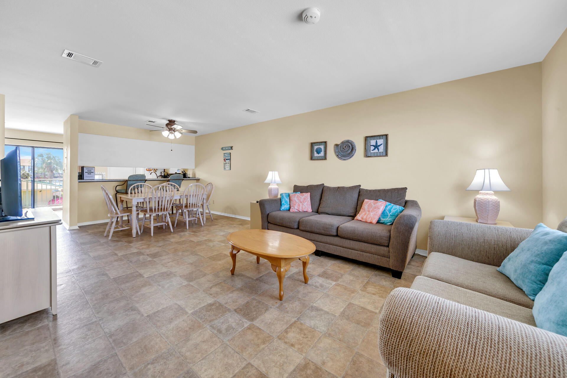 SANDPRINTS CONDO - Residential