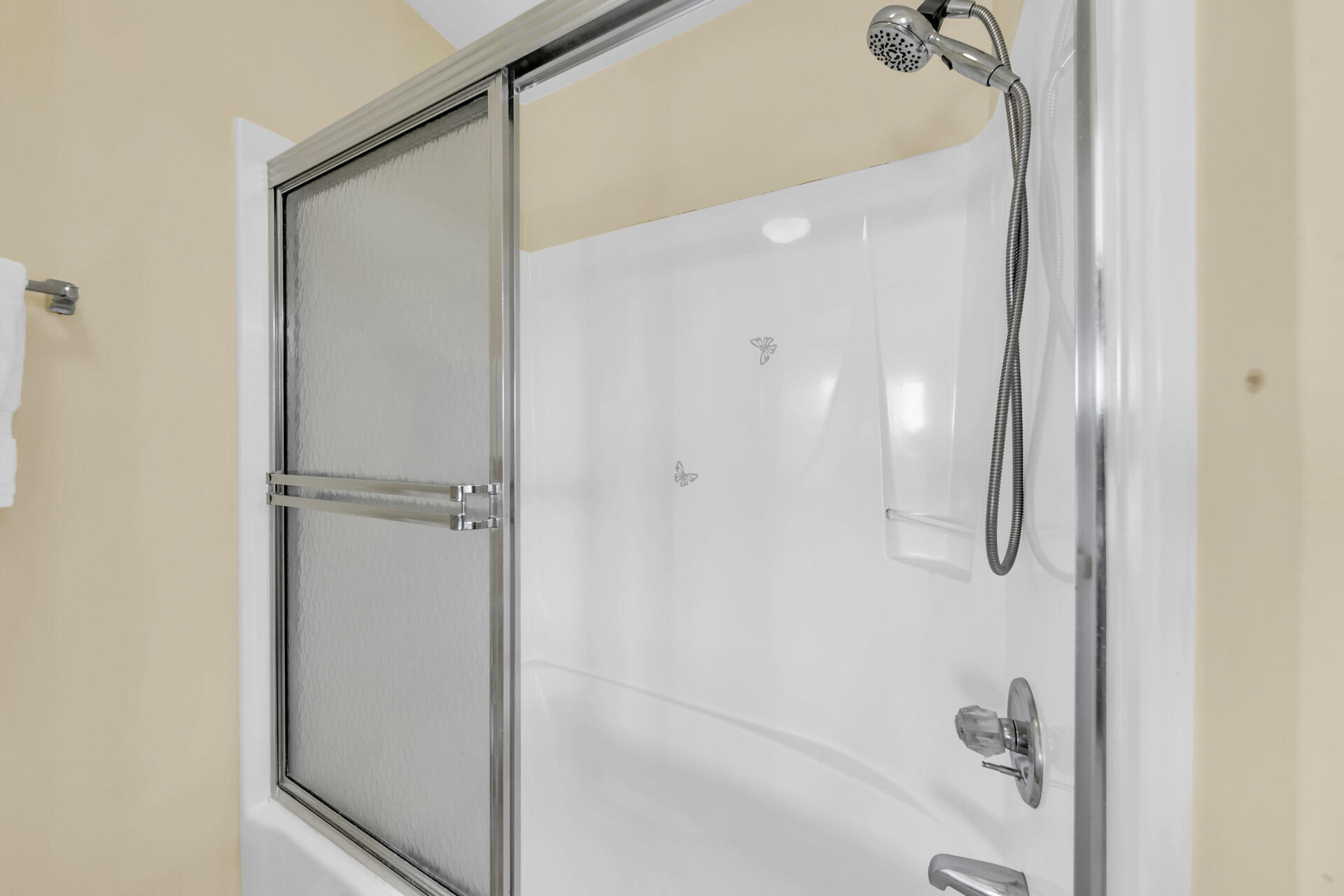 SANDPRINTS CONDO - Residential