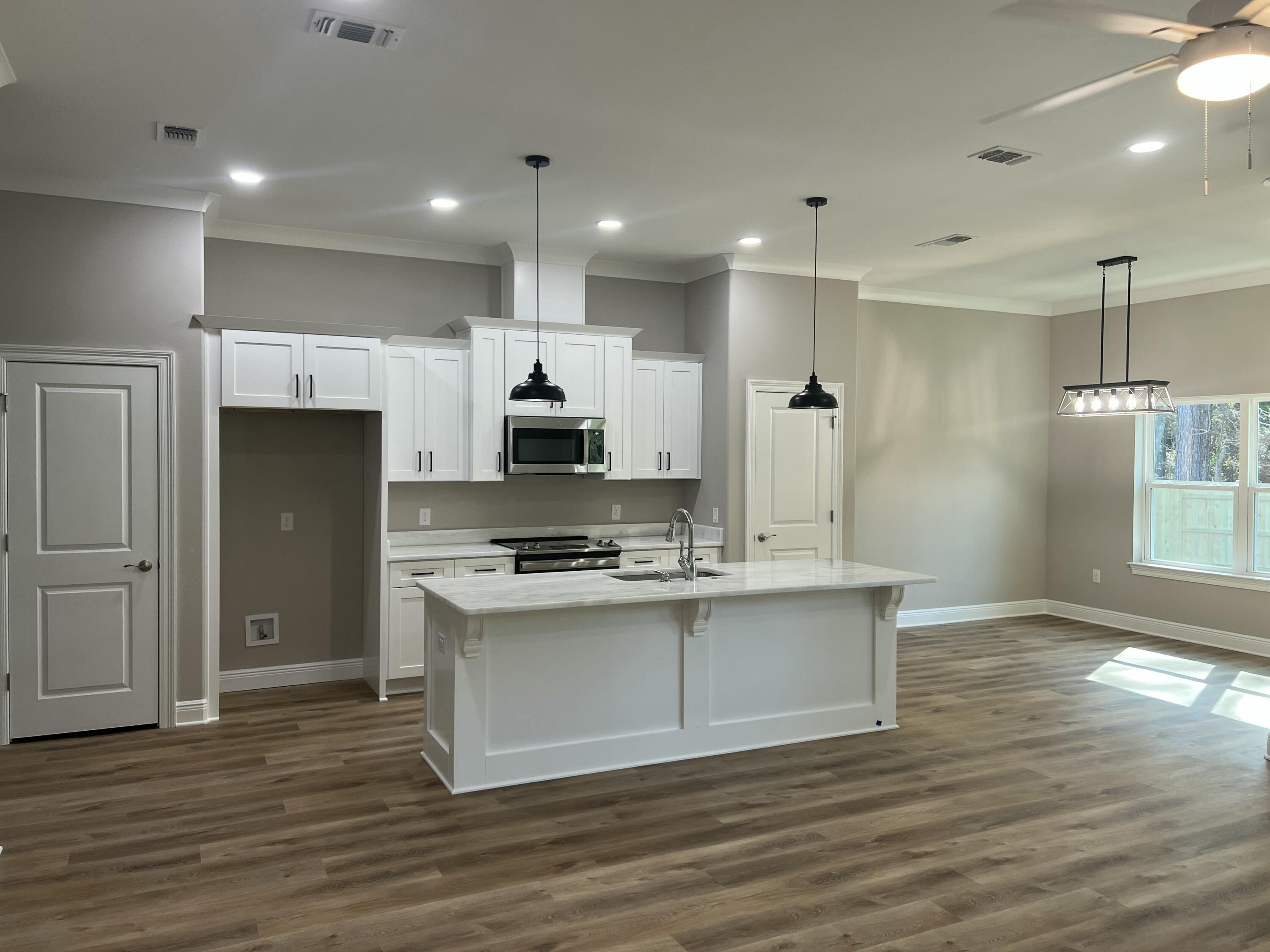 Navarre 2nd Add - Residential