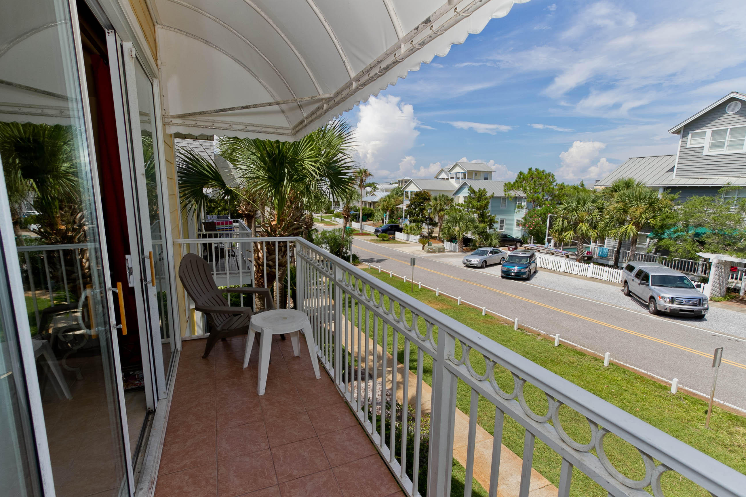NANTUCKET RAINBOW COTTAGES - Residential
