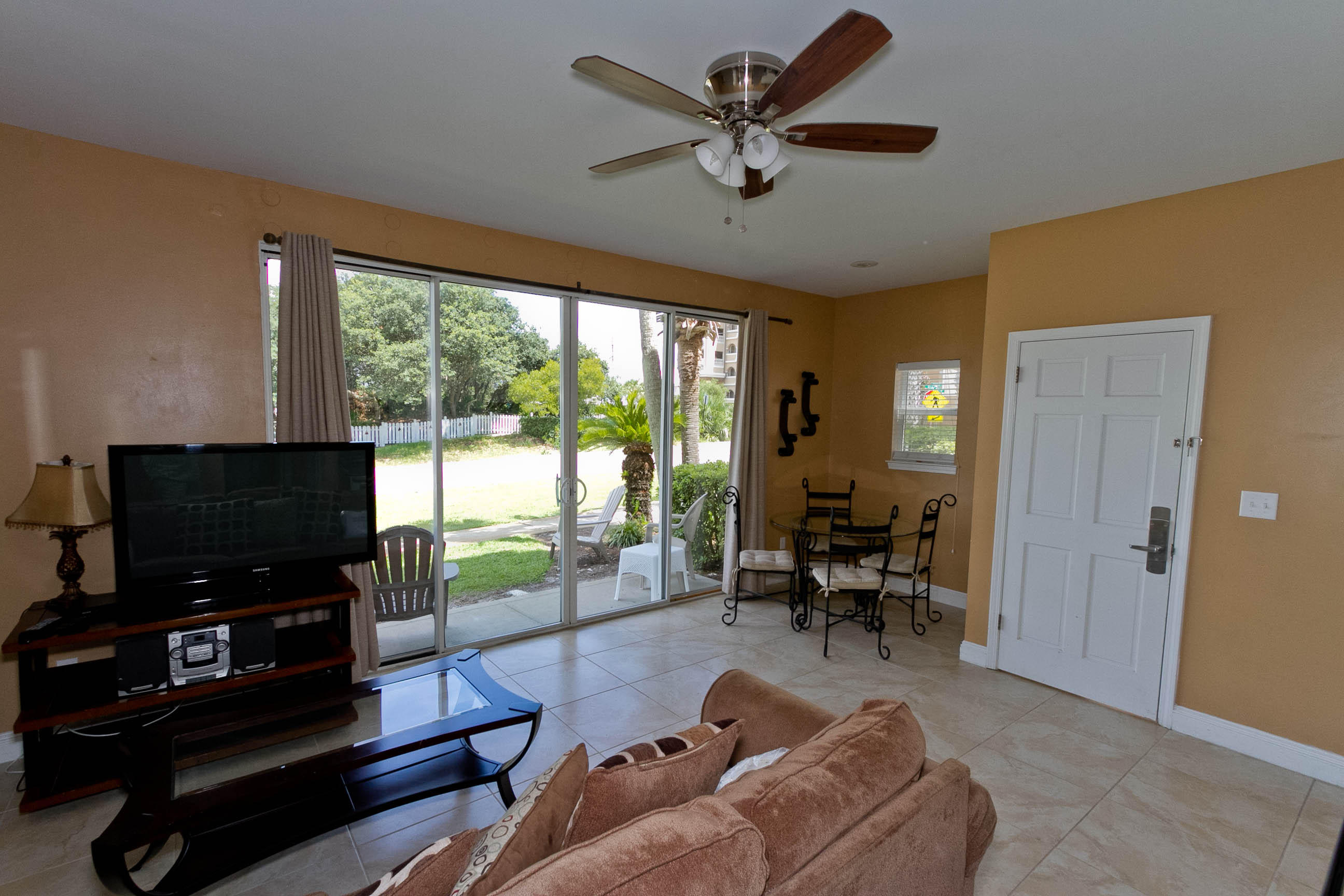 NANTUCKET RAINBOW COTTAGES - Residential
