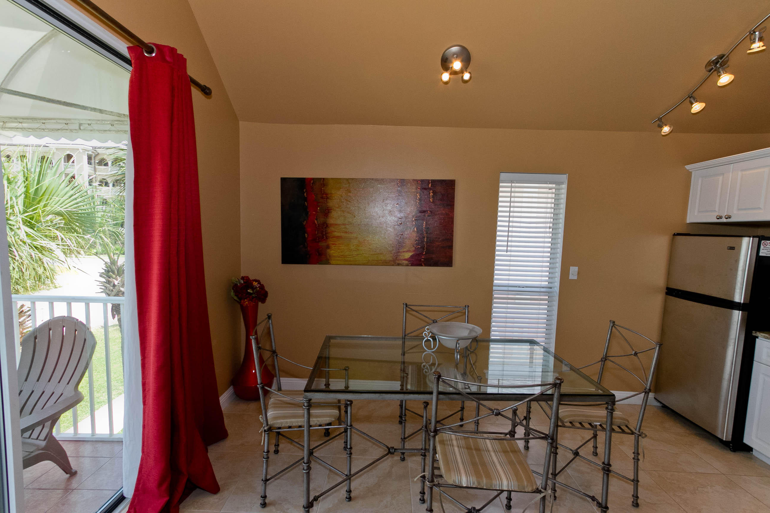 NANTUCKET RAINBOW COTTAGES - Residential