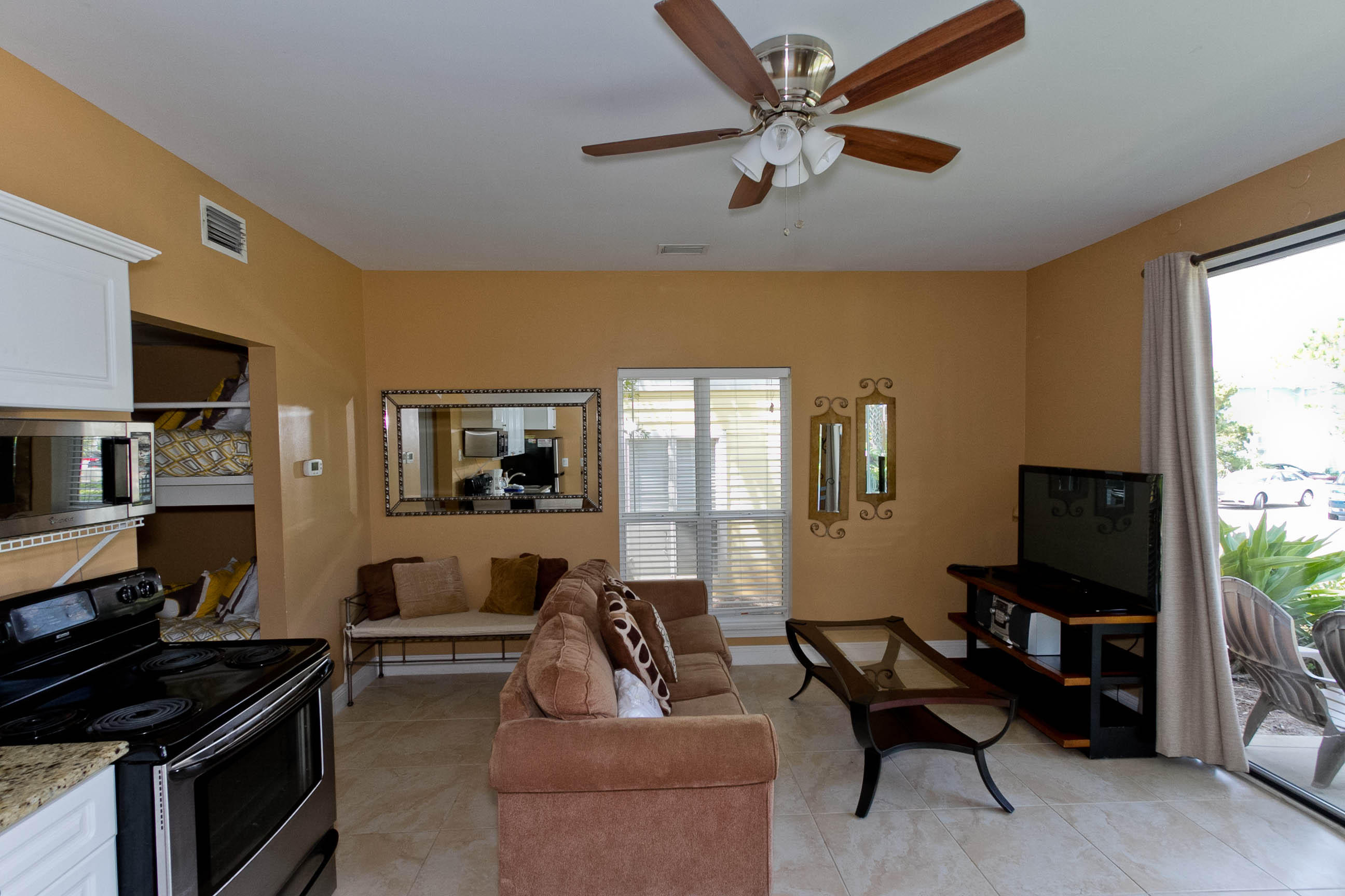 NANTUCKET RAINBOW COTTAGES - Residential