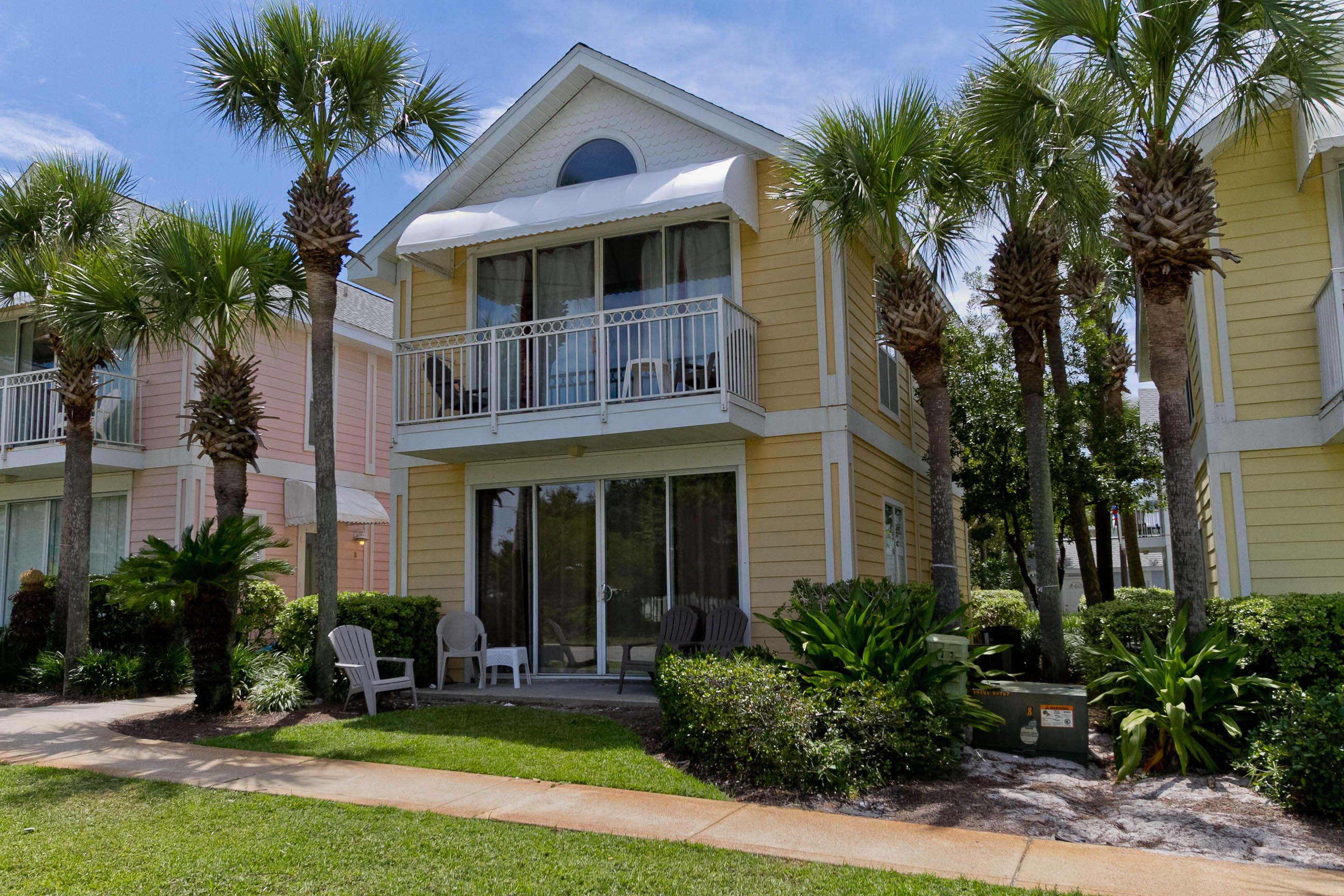 NANTUCKET RAINBOW COTTAGES - Residential