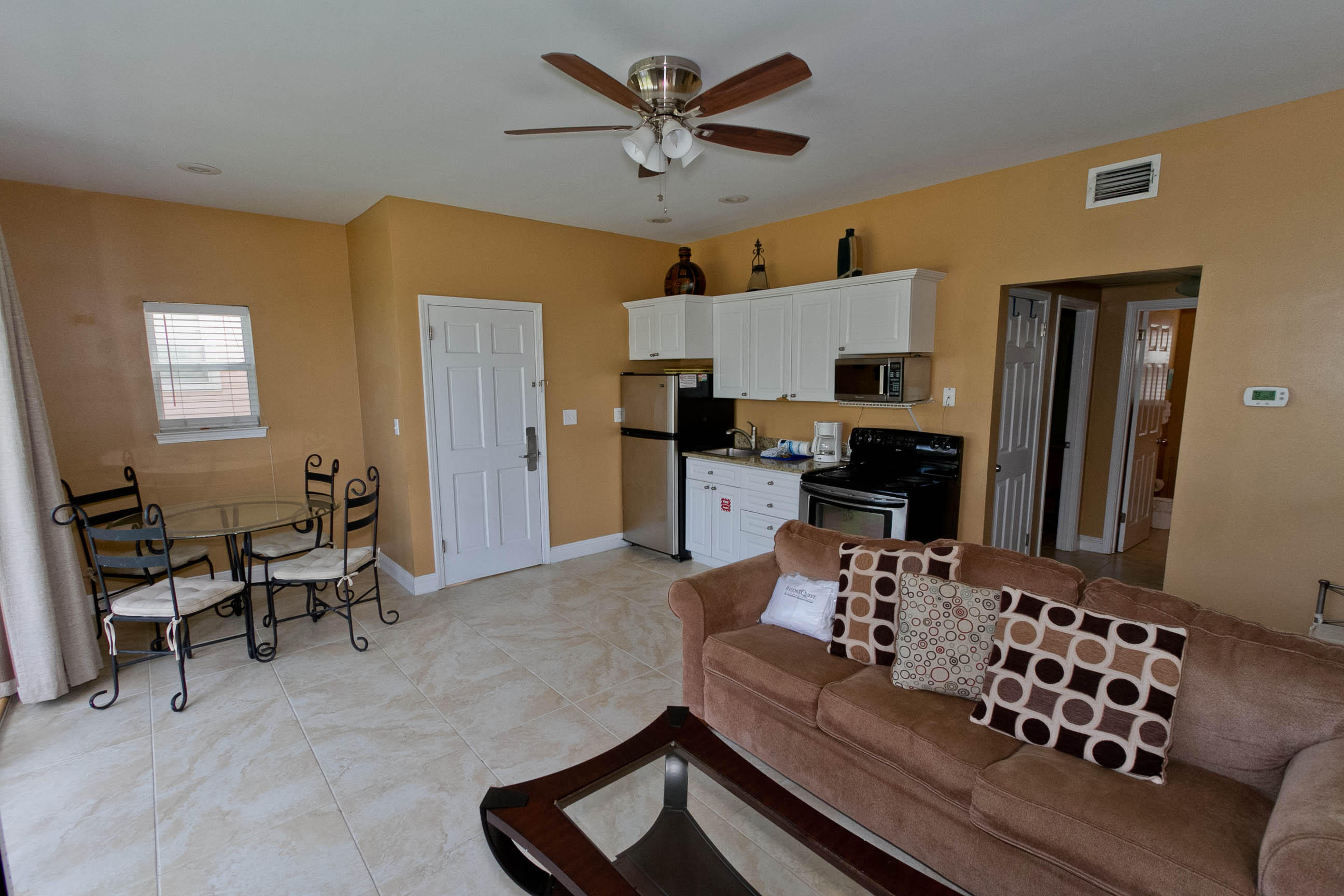 NANTUCKET RAINBOW COTTAGES - Residential