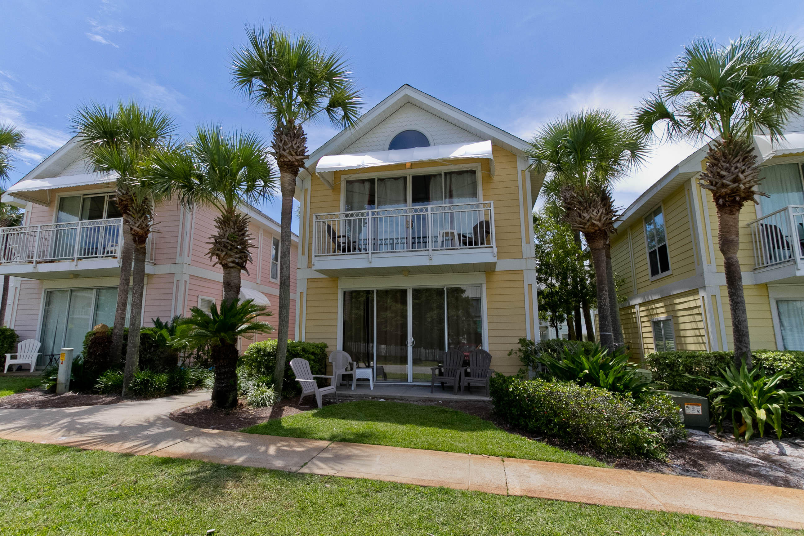 NANTUCKET RAINBOW COTTAGES - Residential
