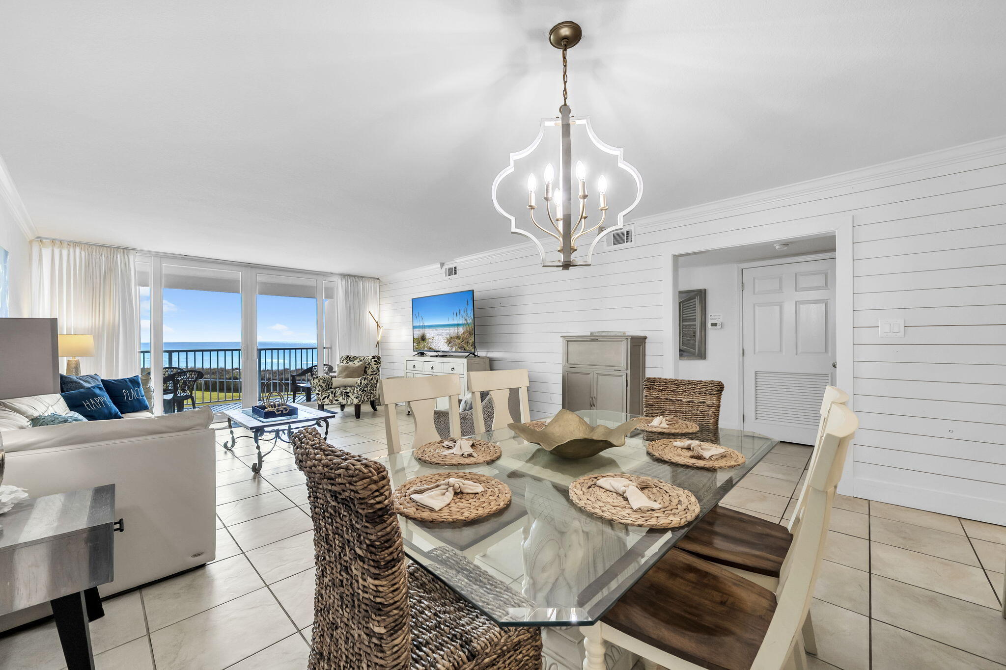 SHORELINE TOWERS 2 - Residential