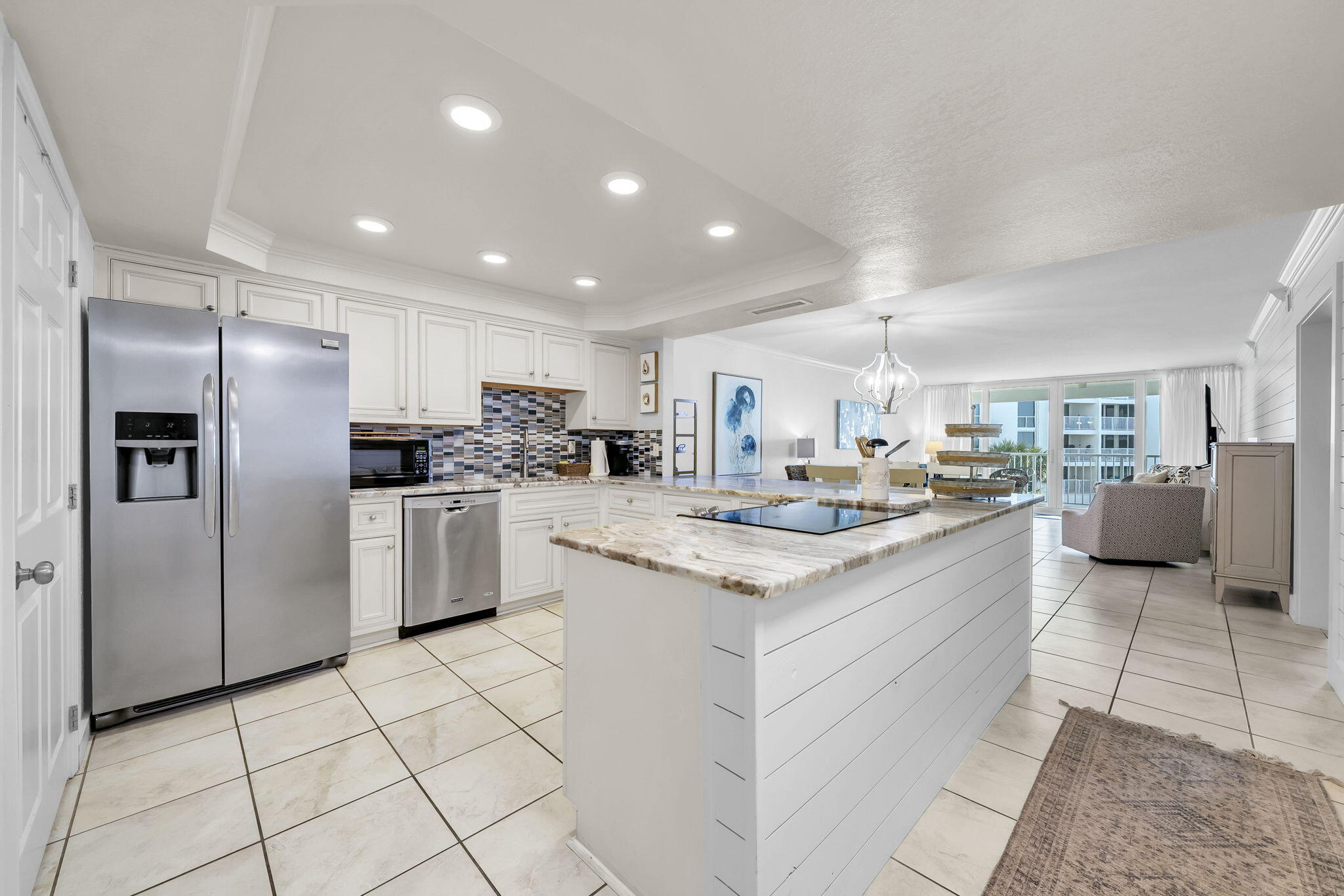 SHORELINE TOWERS 2 - Residential