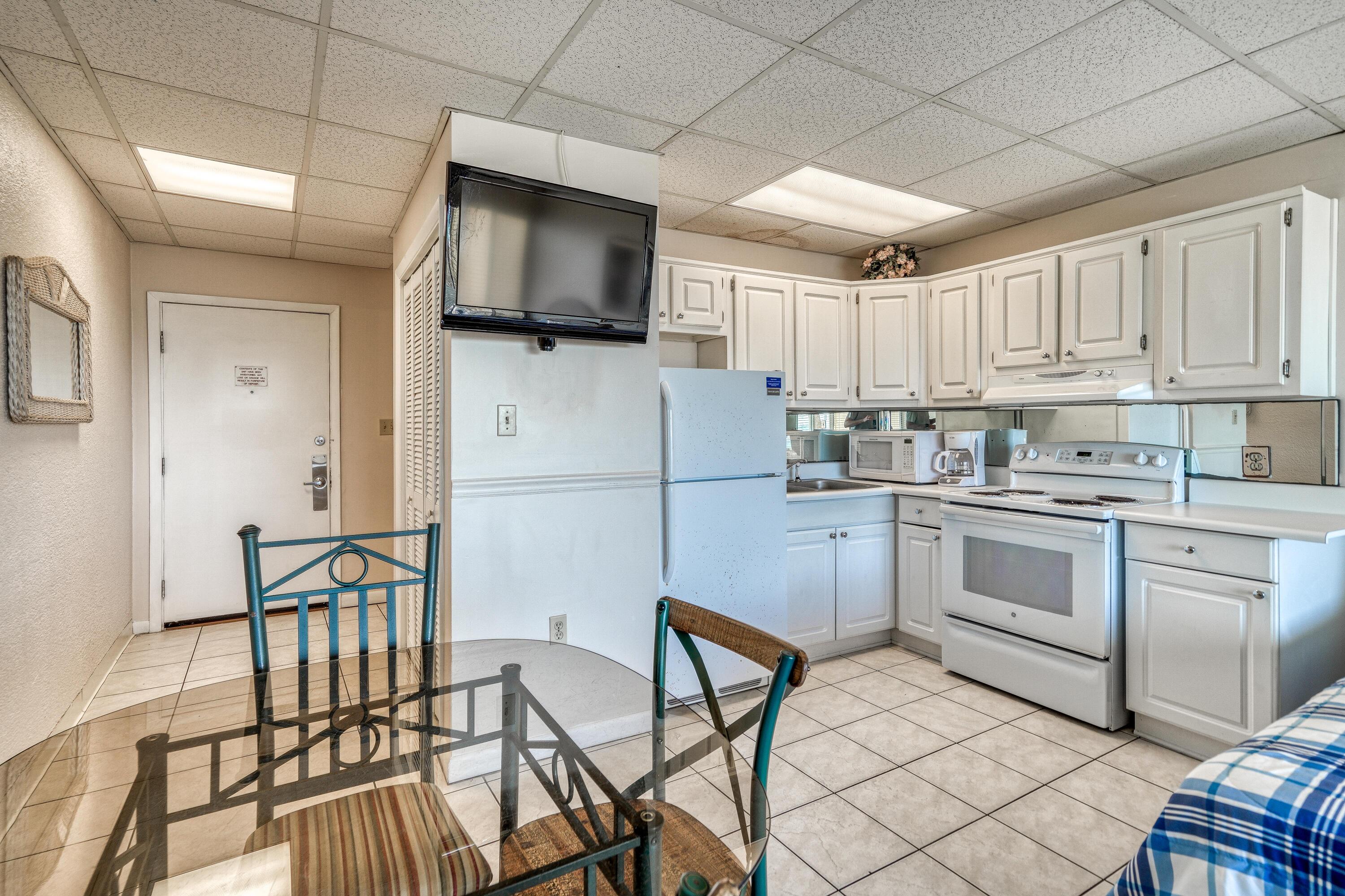 CONTINENTAL CONDO - Residential