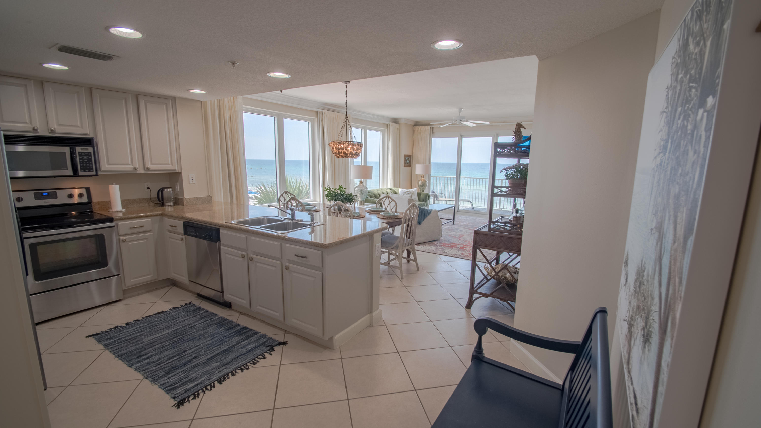 GRANDVIEW EAST - Residential