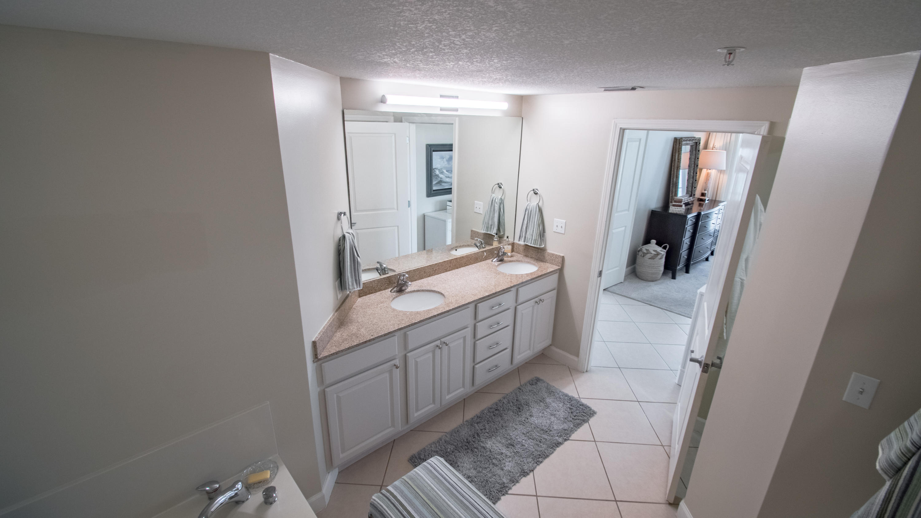 GRANDVIEW EAST - Residential