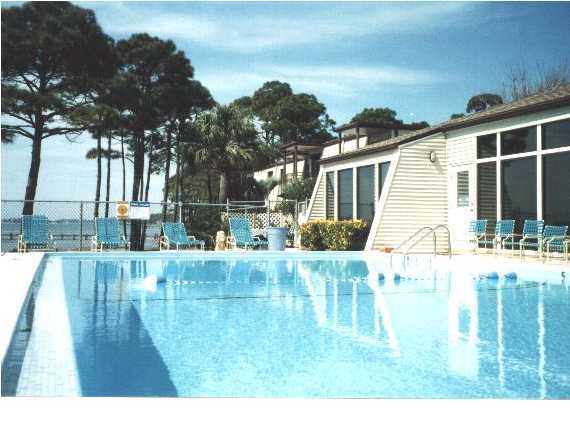 2 bedroom, 2 bath unit on the 2nd floor. Nice size living/dining area, balcony overlooking courtyard. Complex has tennis courts, pool, dock, game room with pool table and table tennis. Call for an appointment today. Sorry, no pets and no smoking allowed in unit. In addition to Rosewood's app fee, an application must be filled out and approved by the Homeowners Association for an additional cost of $25.