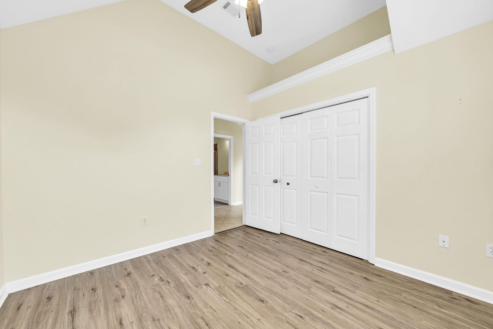 OLDE FLORIDA LAKES PH II - Residential