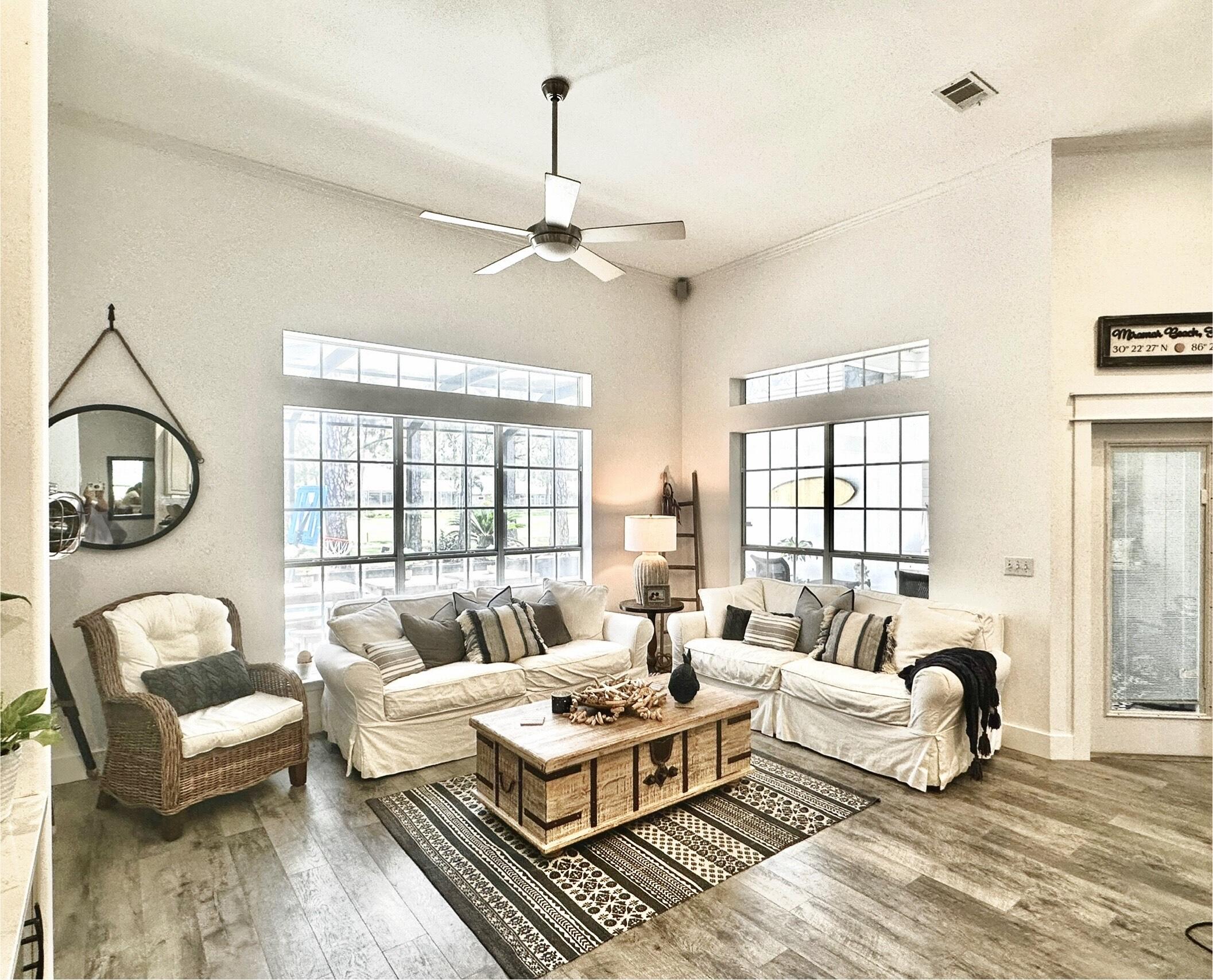 EMERALD BAY PH 1A - Residential
