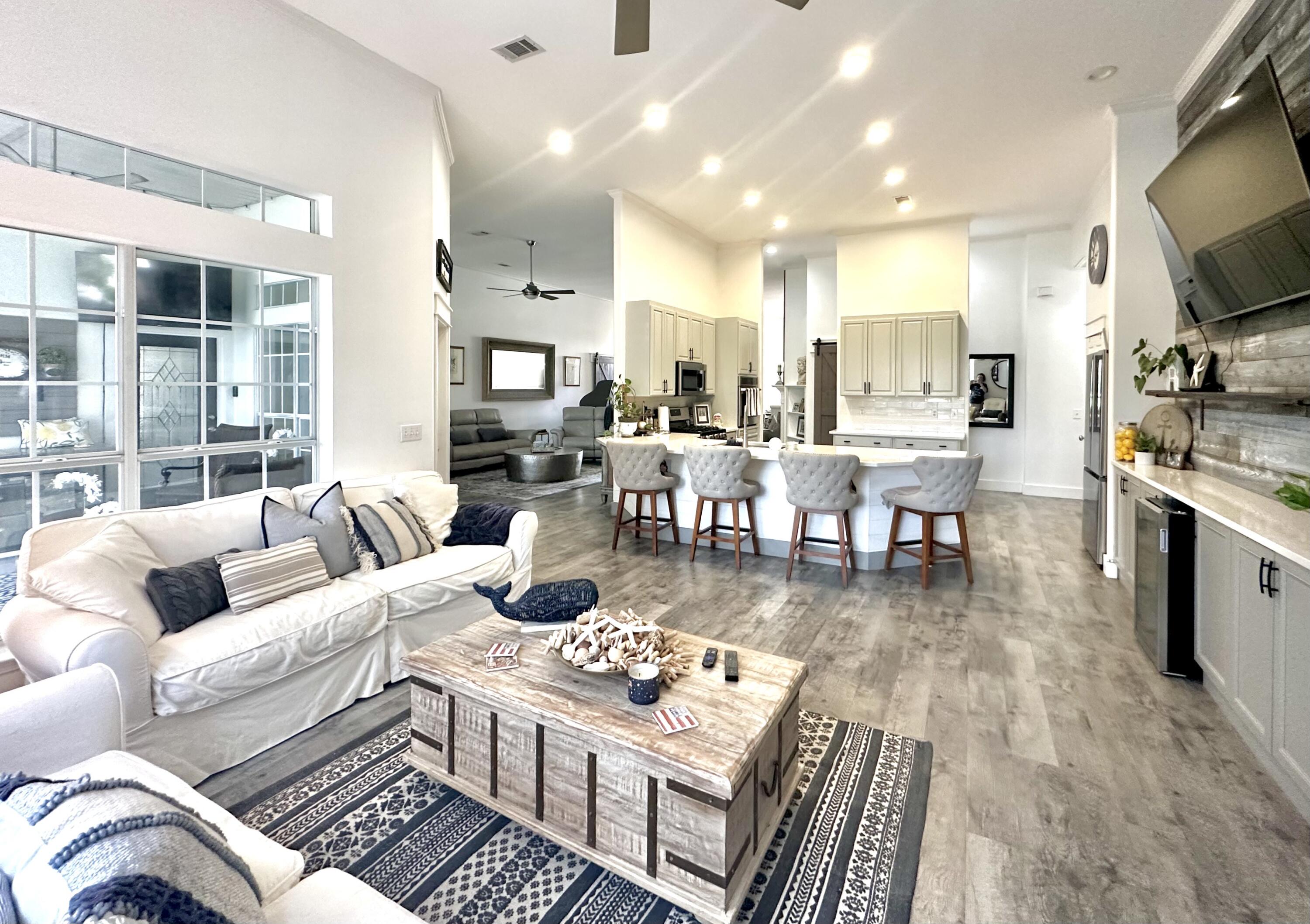 EMERALD BAY PH 1A - Residential