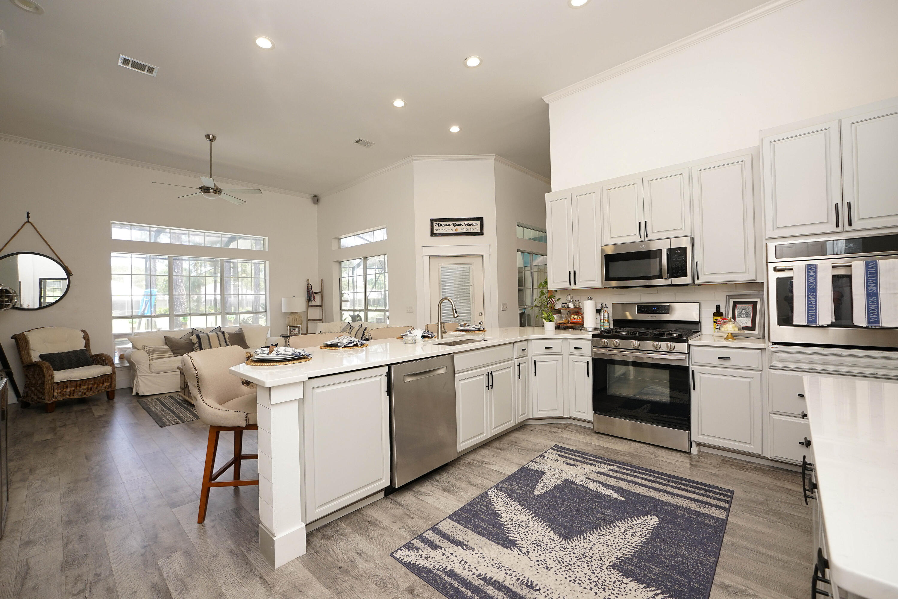 EMERALD BAY PH 1A - Residential