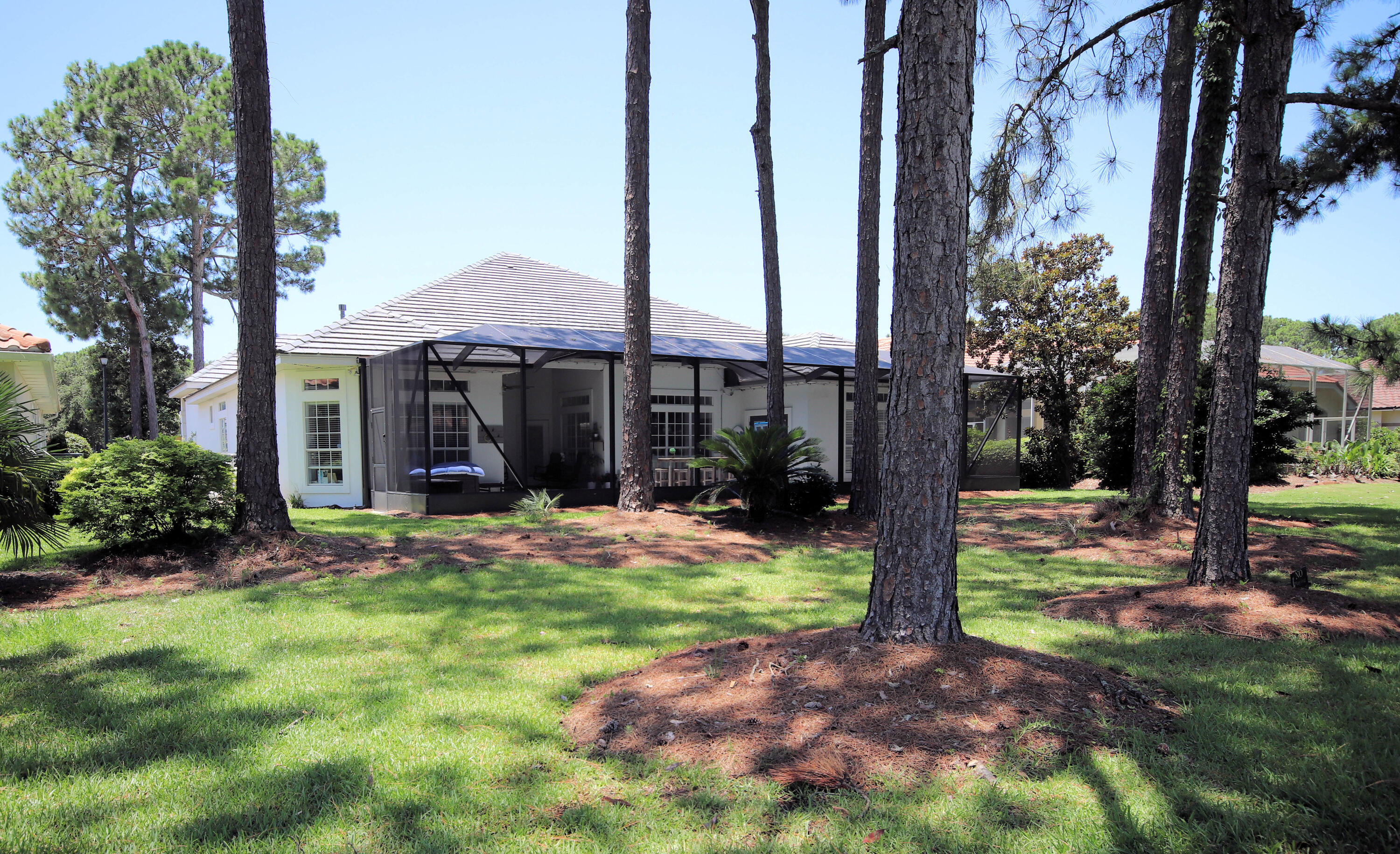 EMERALD BAY PH 1A - Residential