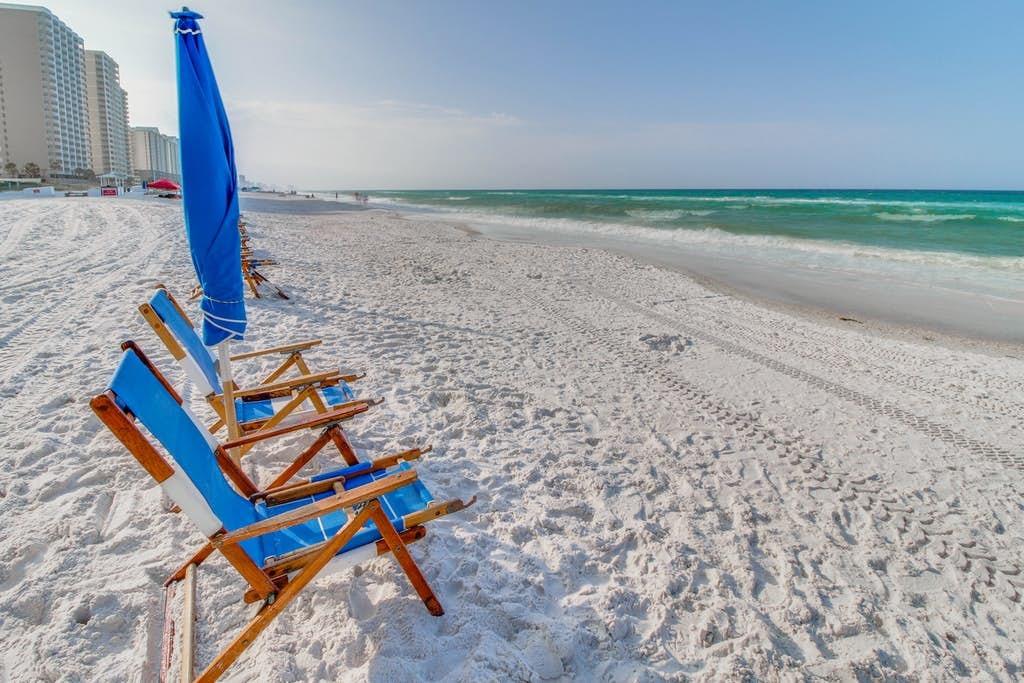 MAJESTIC BEACH TOWERS I - Residential