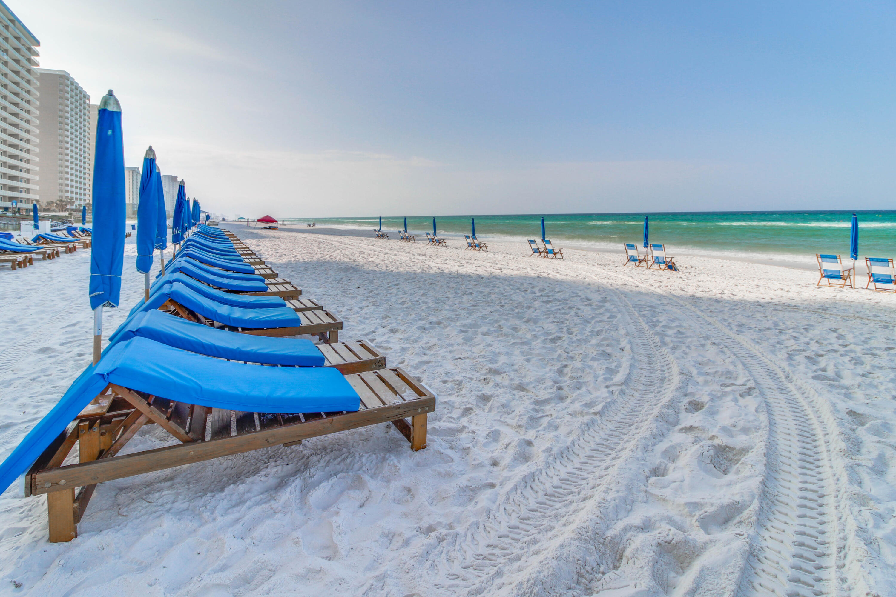 MAJESTIC BEACH TOWERS I - Residential