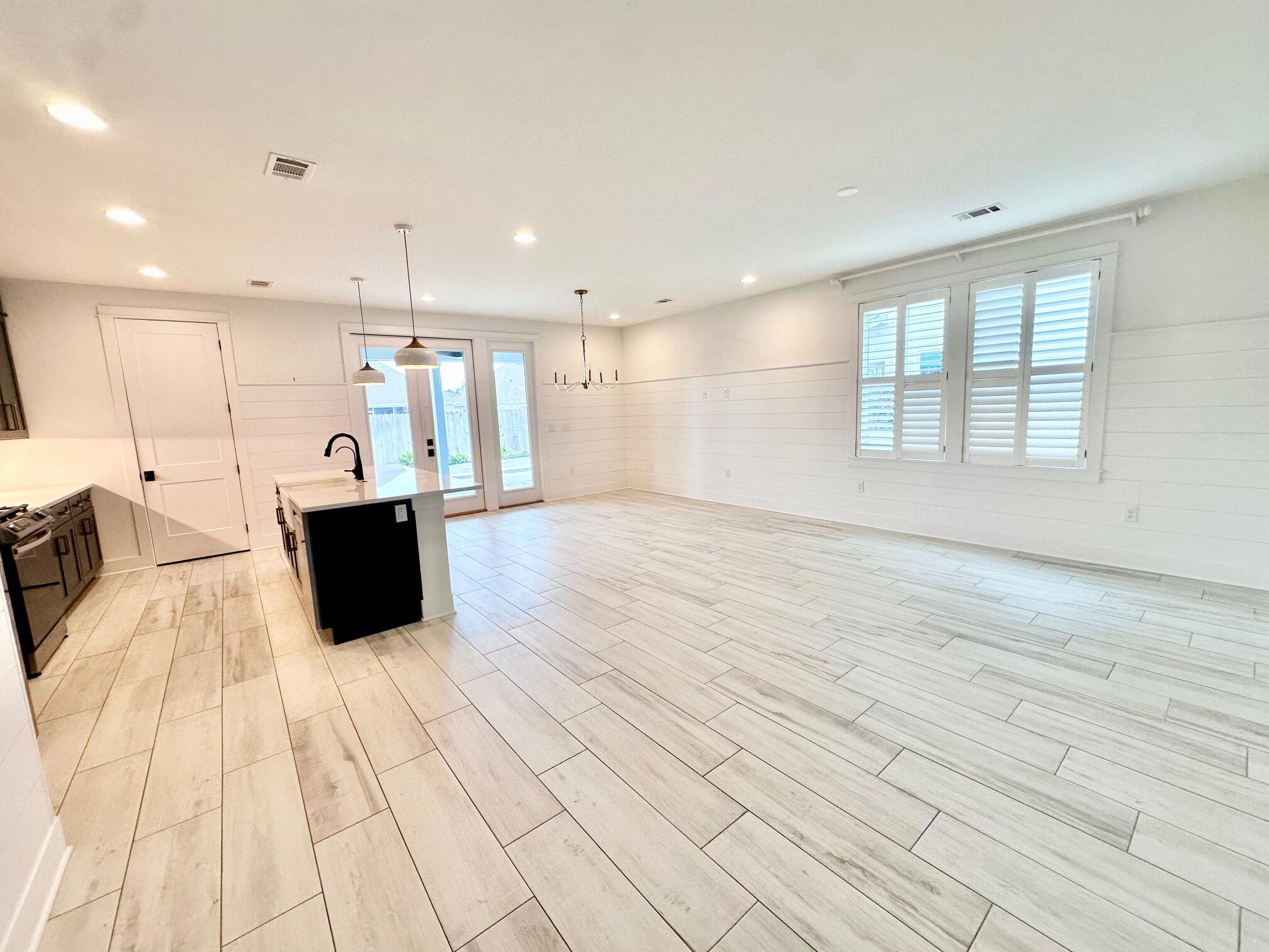 Thompson Woods - Residential Lease