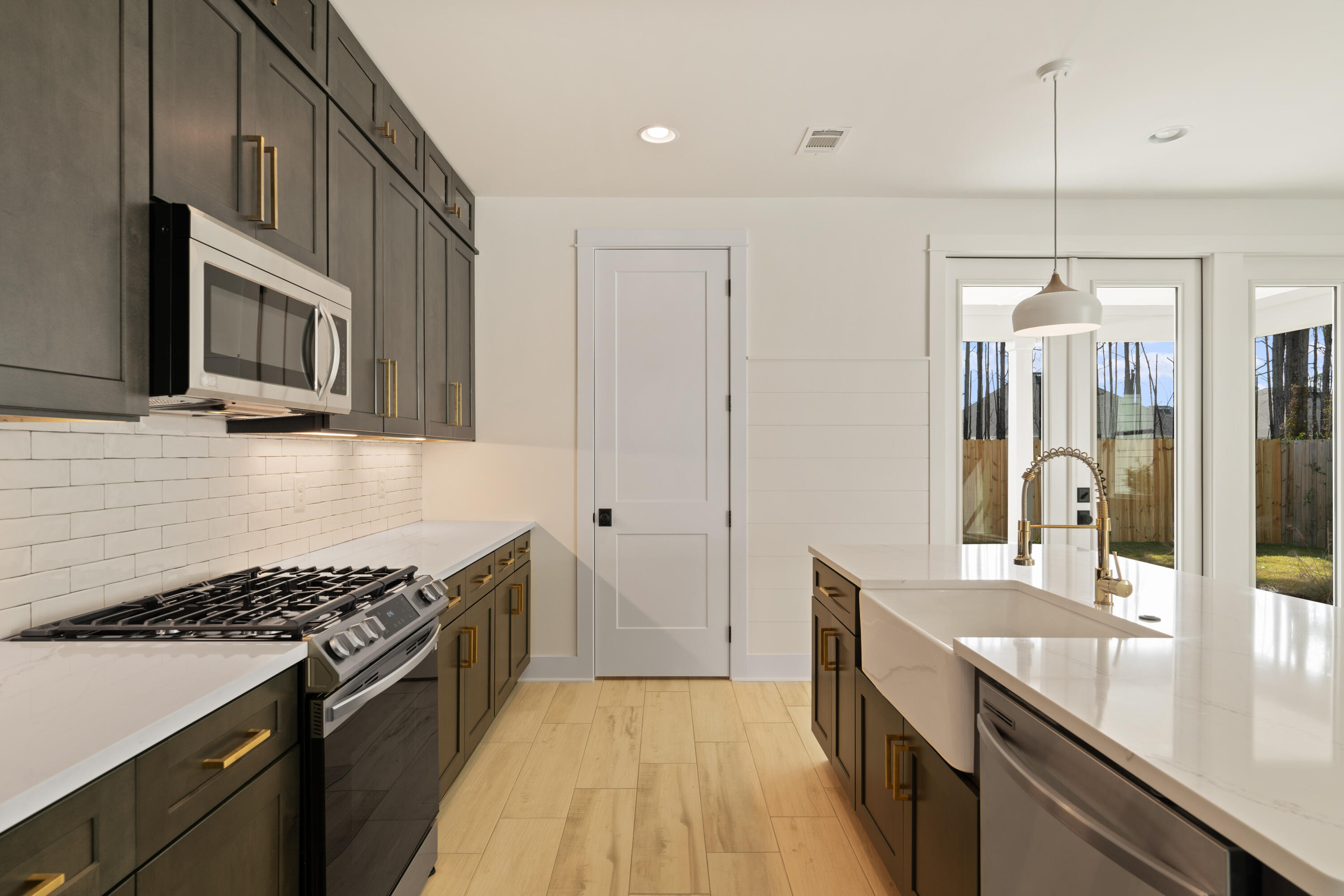 Thompson Woods - Residential Lease