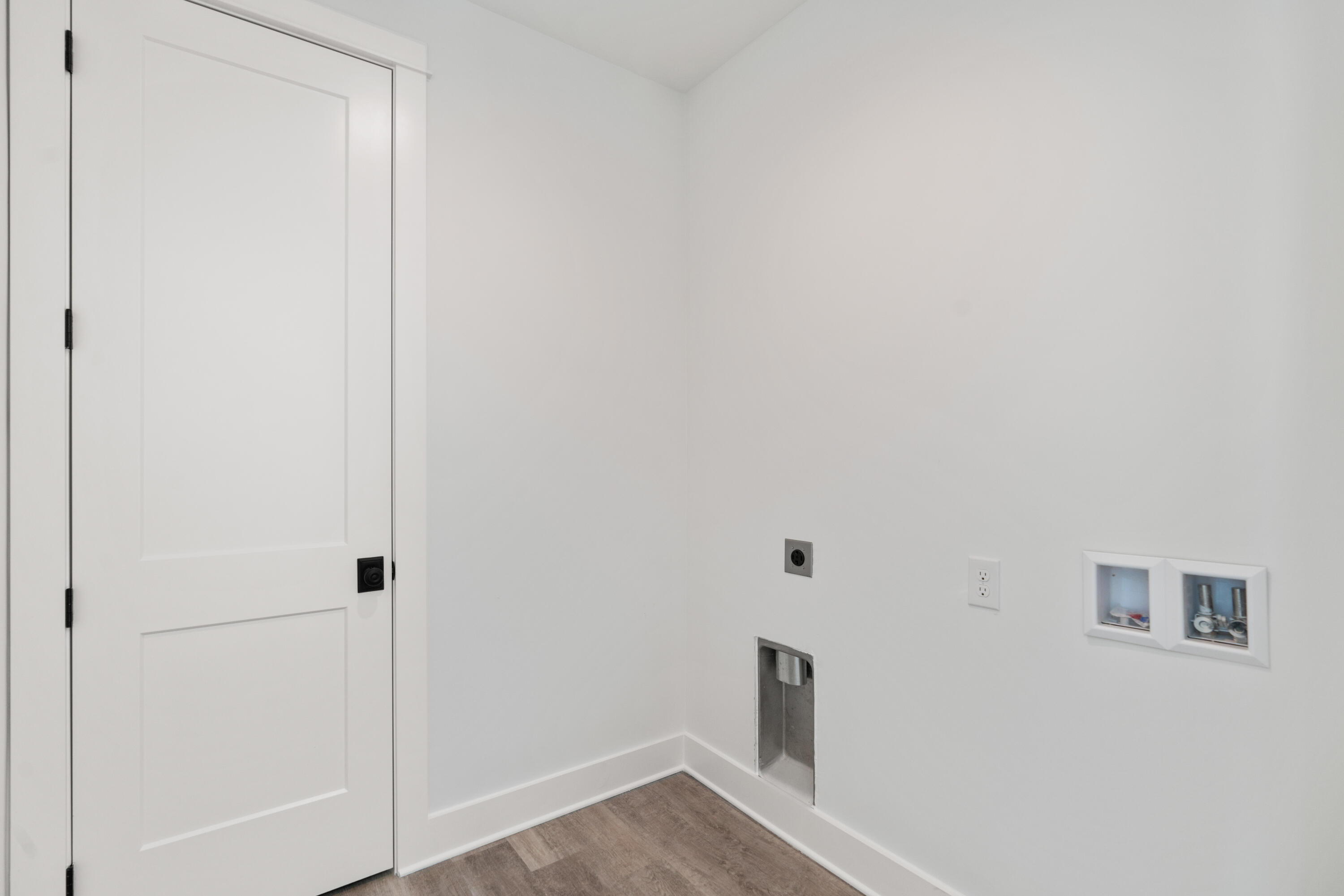 Thompson Woods - Residential Lease