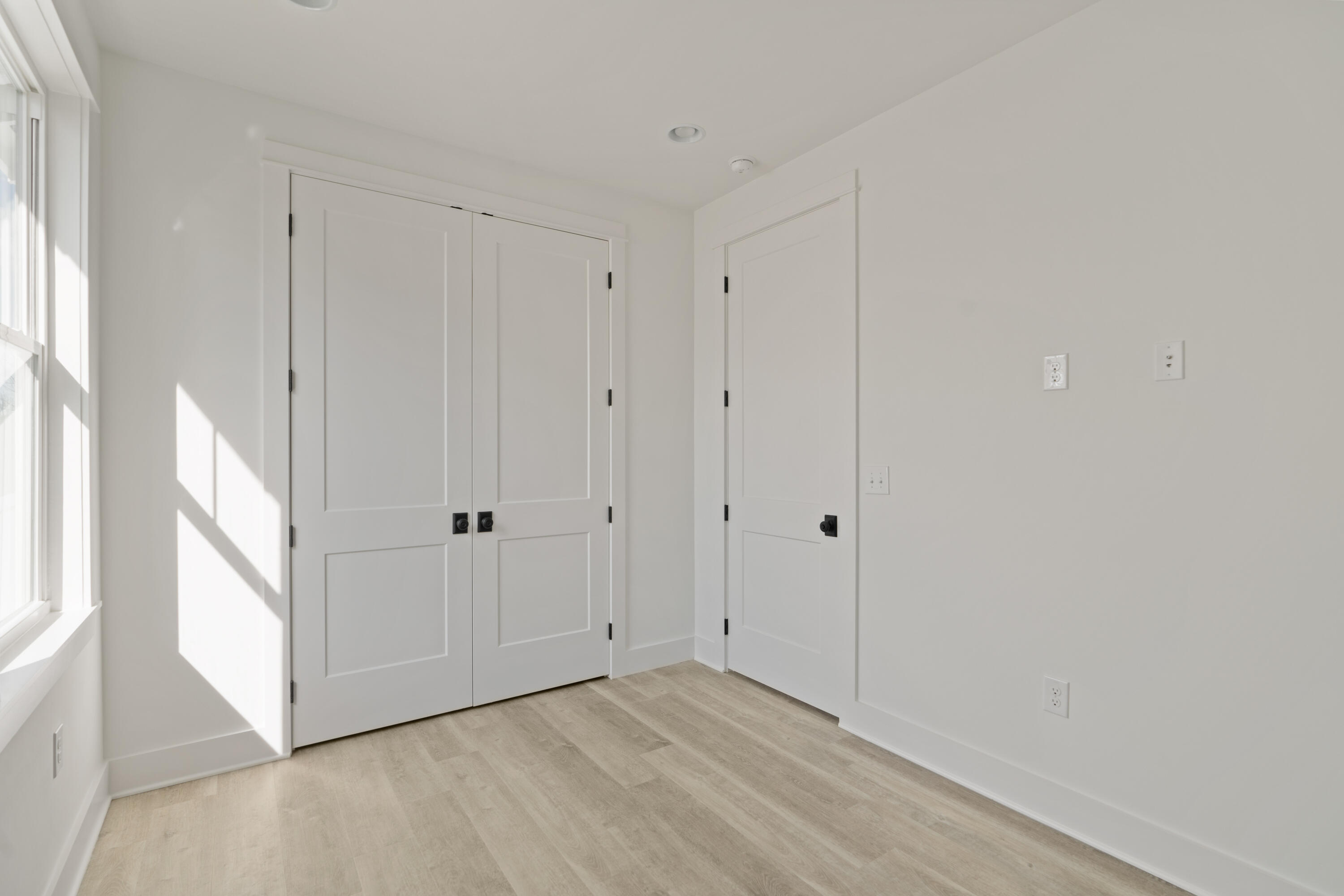 Thompson Woods - Residential Lease