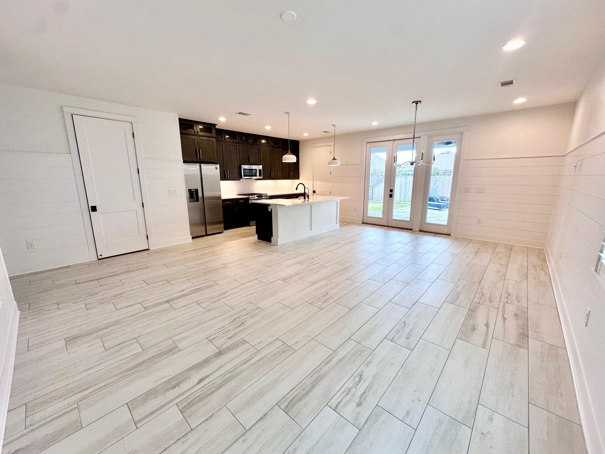 Thompson Woods - Residential Lease