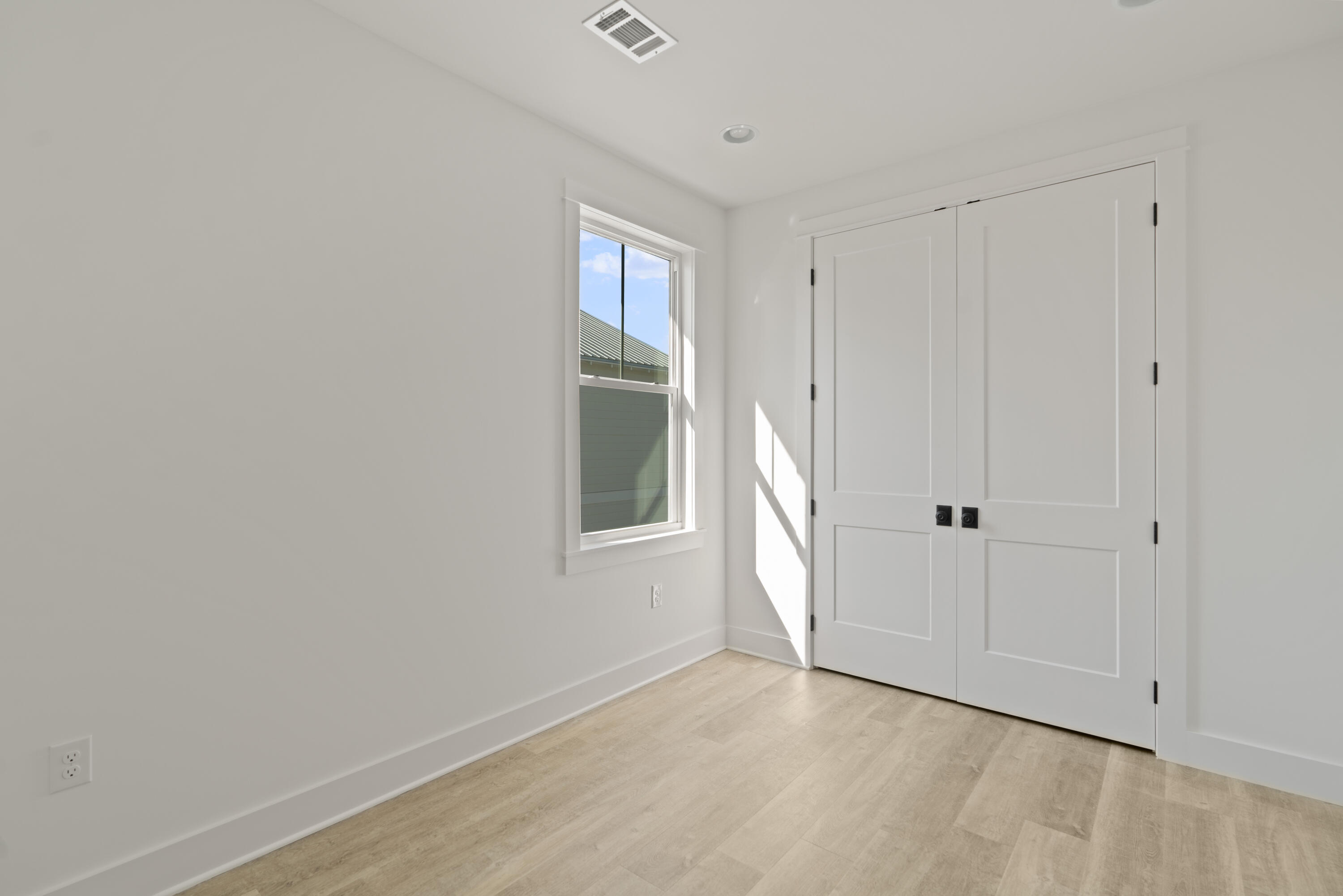 Thompson Woods - Residential Lease