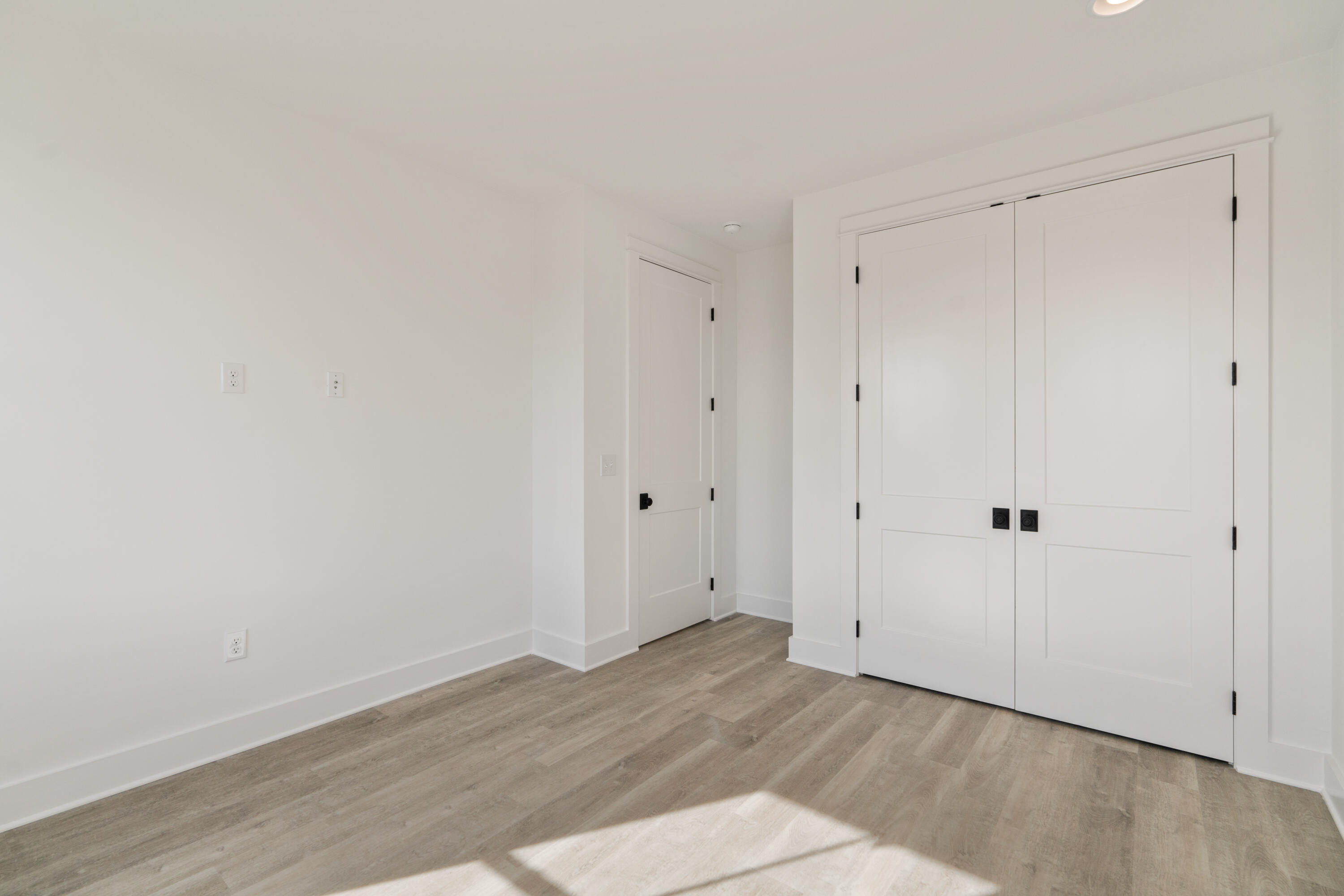 Thompson Woods - Residential Lease