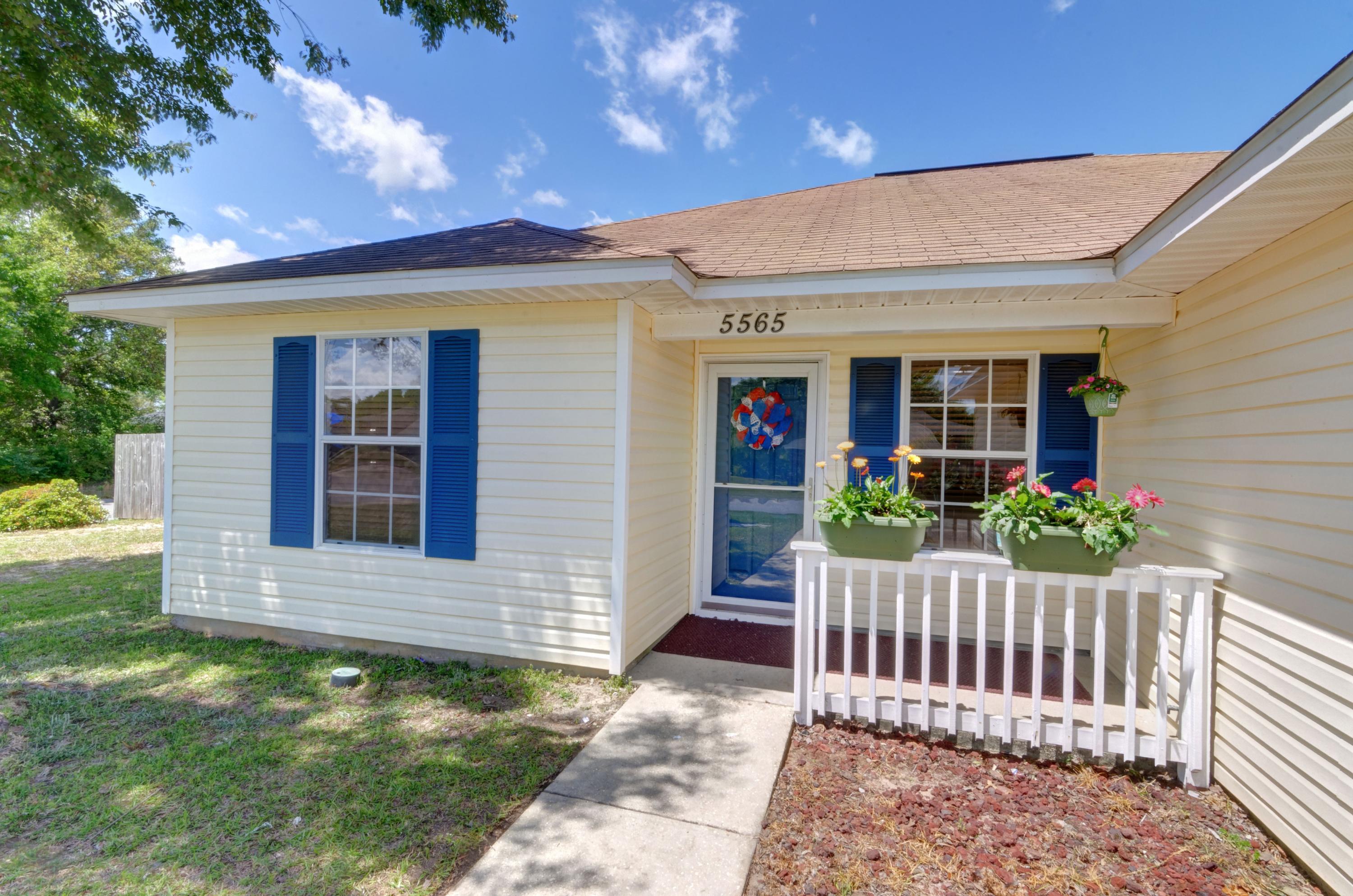 PLANTATION WOODS - Residential