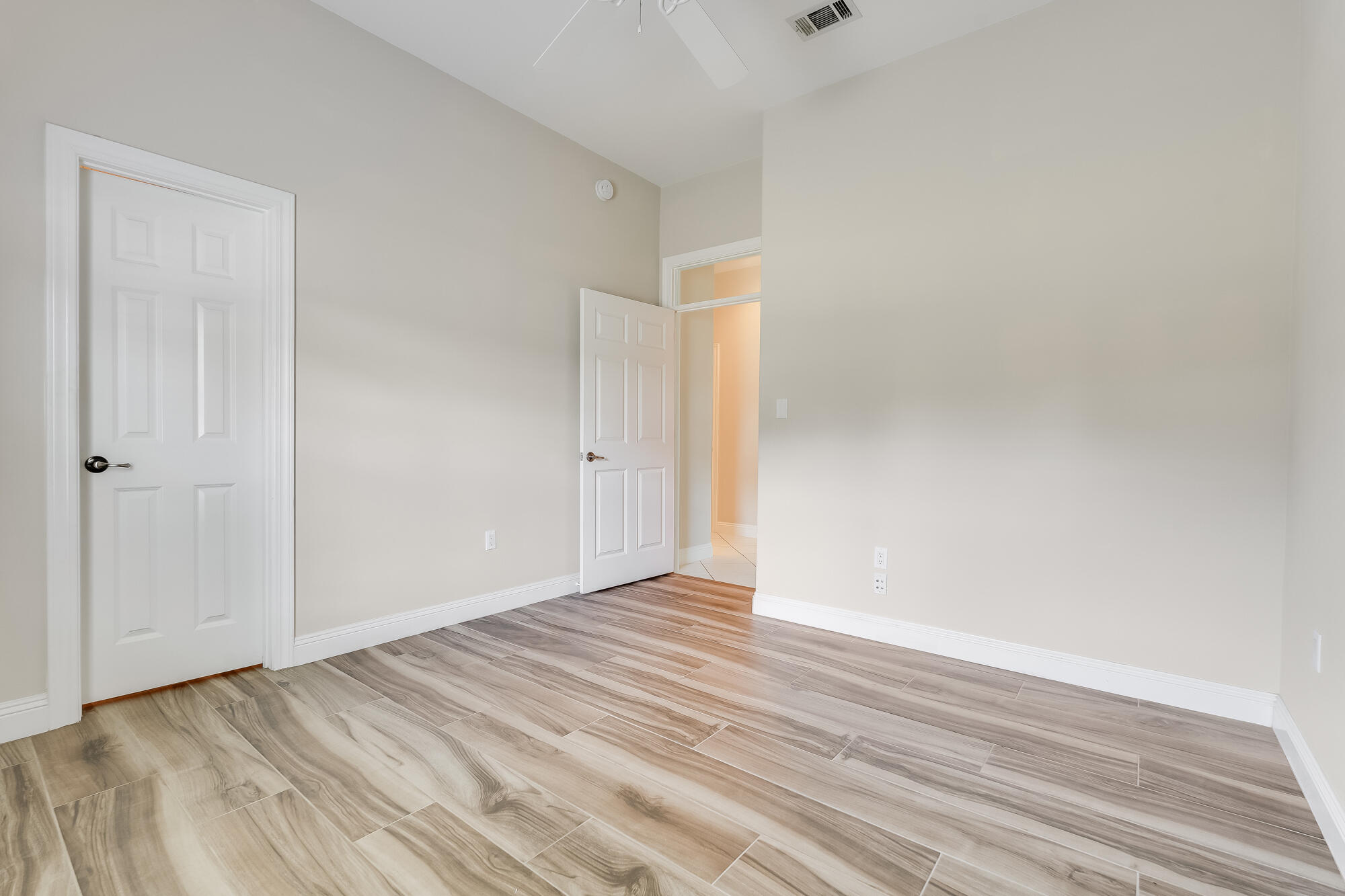 EMERALD LAKES PH 2 - Residential