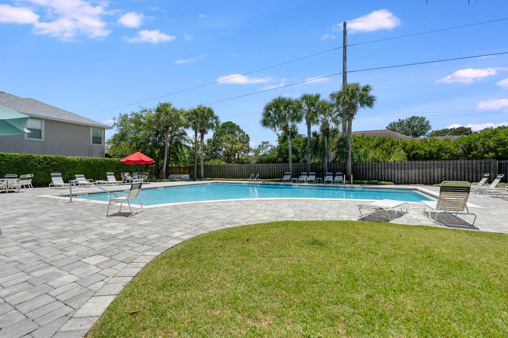 EMERALD LAKES PH 2 - Residential