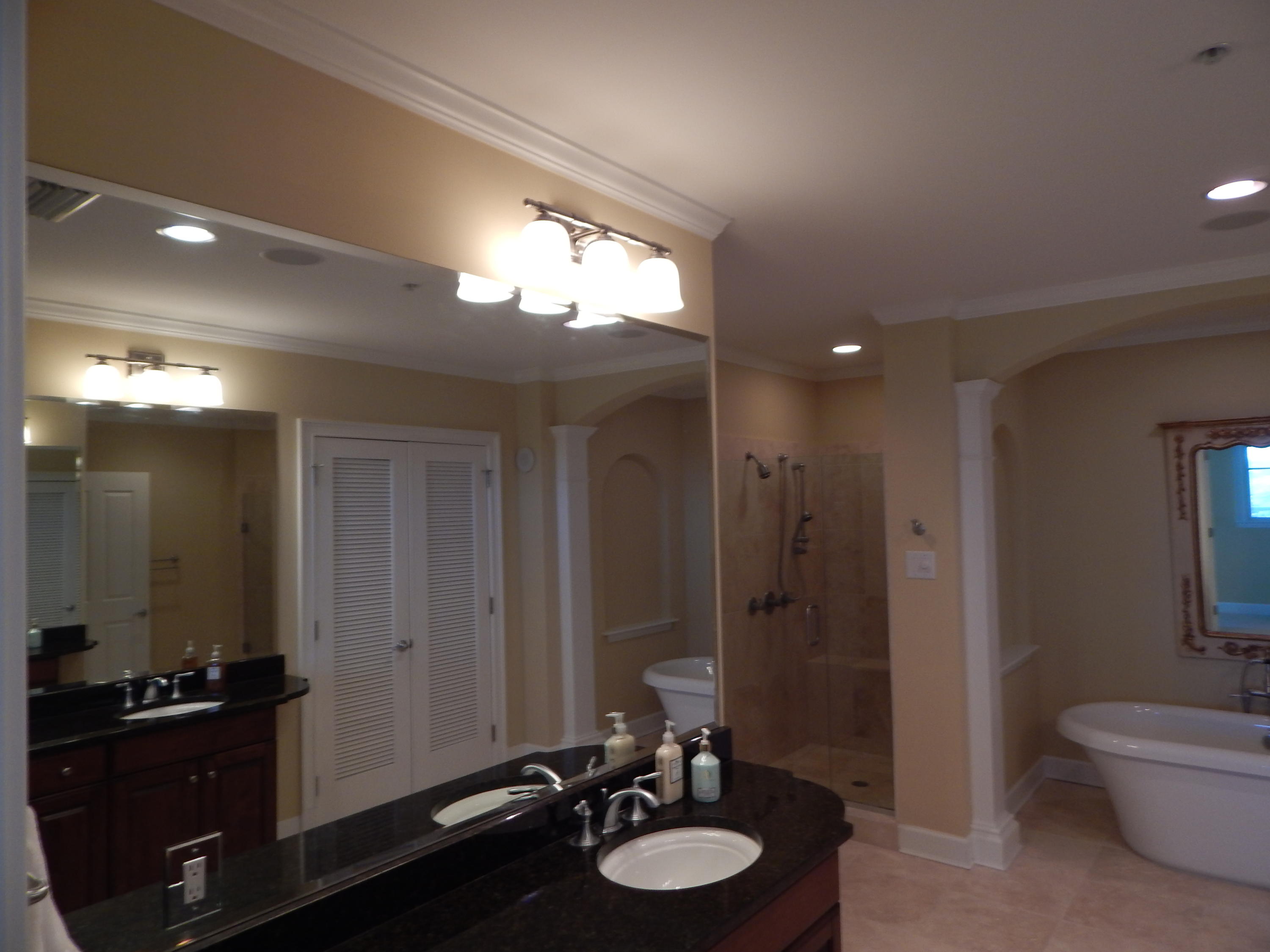 ONE WATER PLACE - Residential