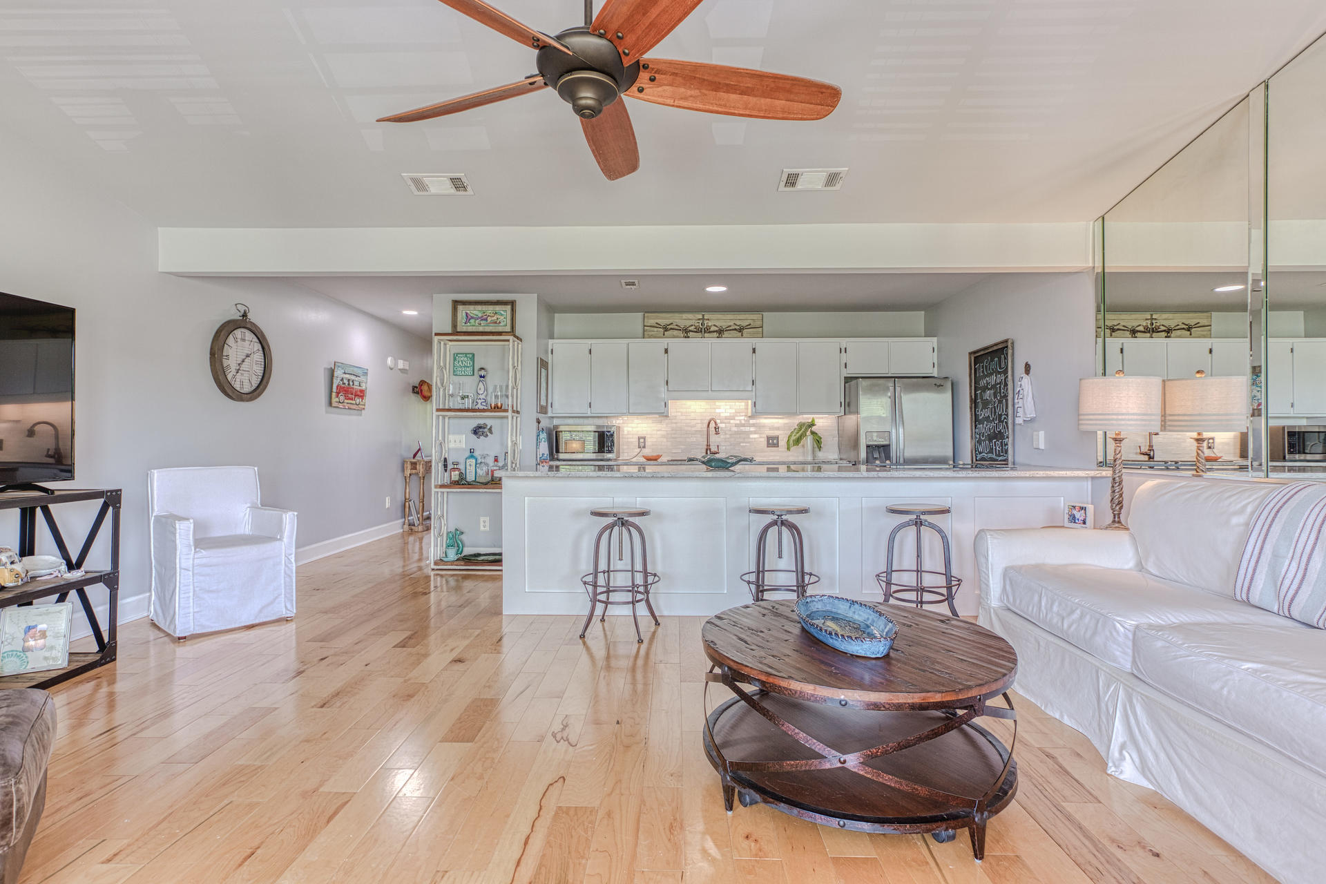 PIRATES COVE INLET CONDO - Residential