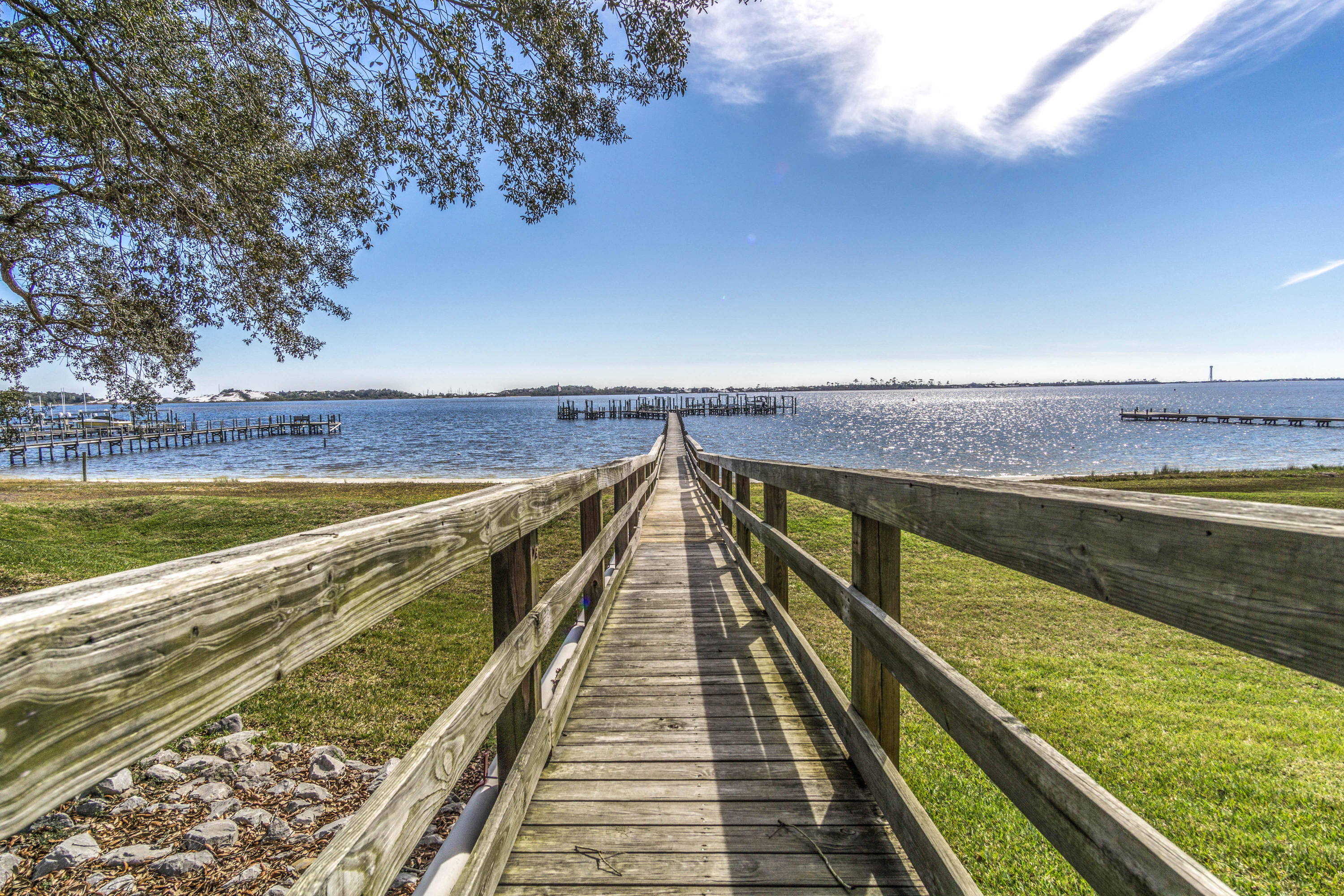 INTERCOASTAL POINTE - Residential