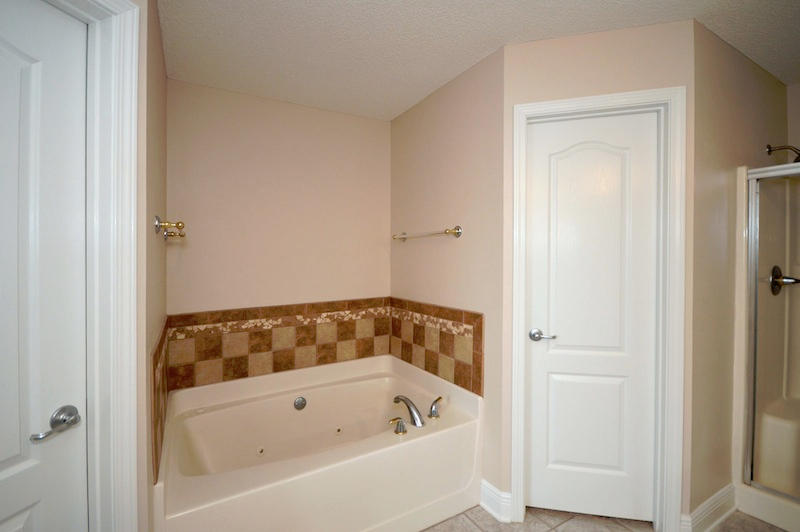 WOODLAWN HEIGHTS - Residential